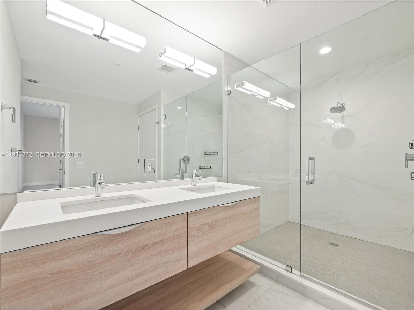 THE HARBOUR SOUTH CONDO · #PH8 in North Miami Beach - Photo 19