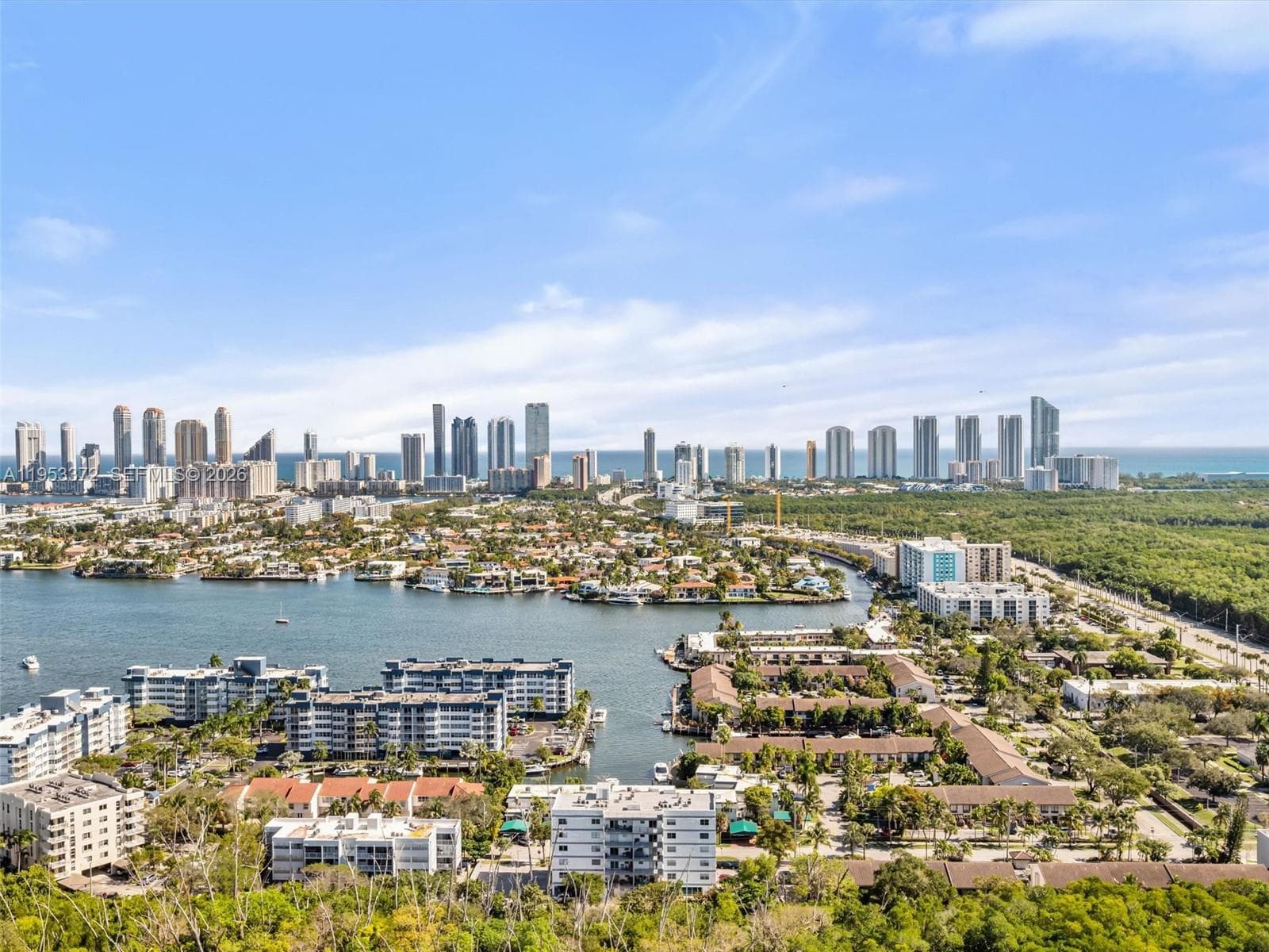 THE HARBOUR SOUTH CONDO · #PH8 in North Miami Beach - Photo 29