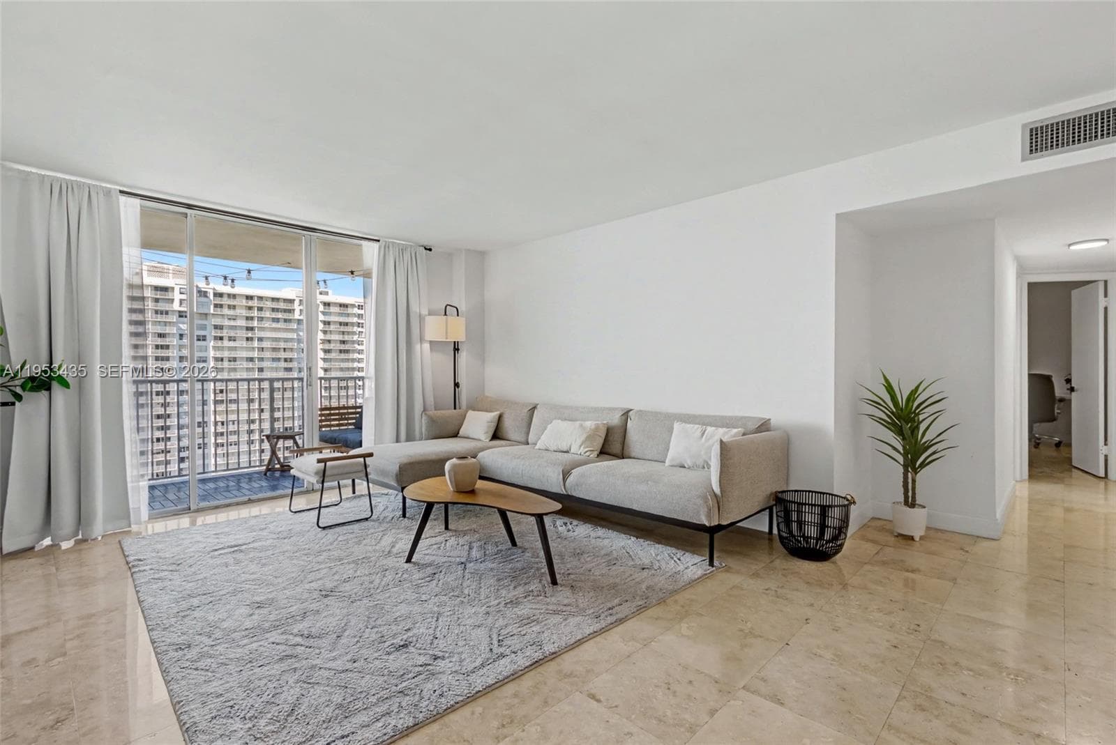 ADMIRALS PORT CONDO WEST · #1512E in Aventura - Photo 2