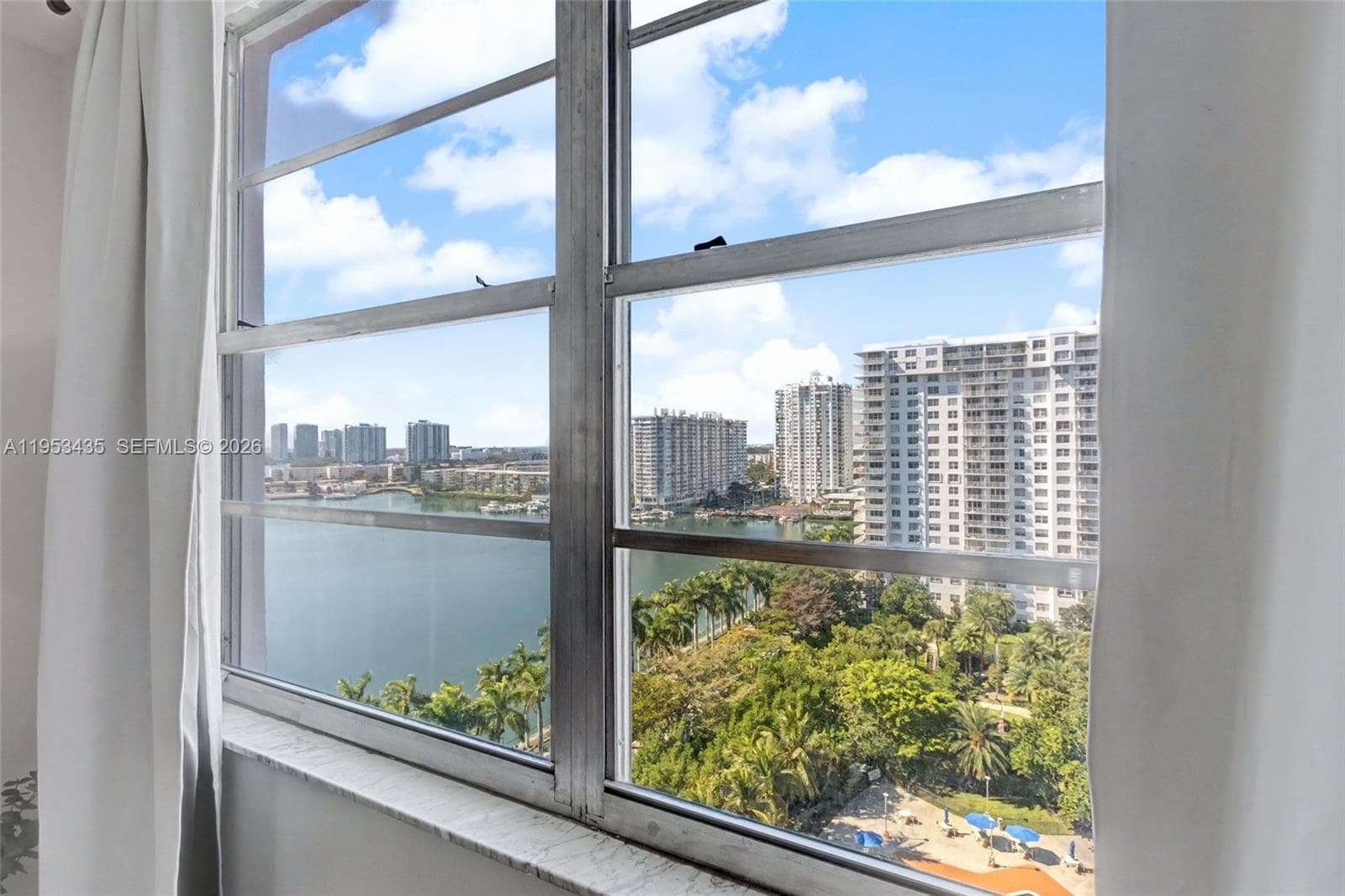 ADMIRALS PORT CONDO WEST · #1512E in Aventura - Photo 13