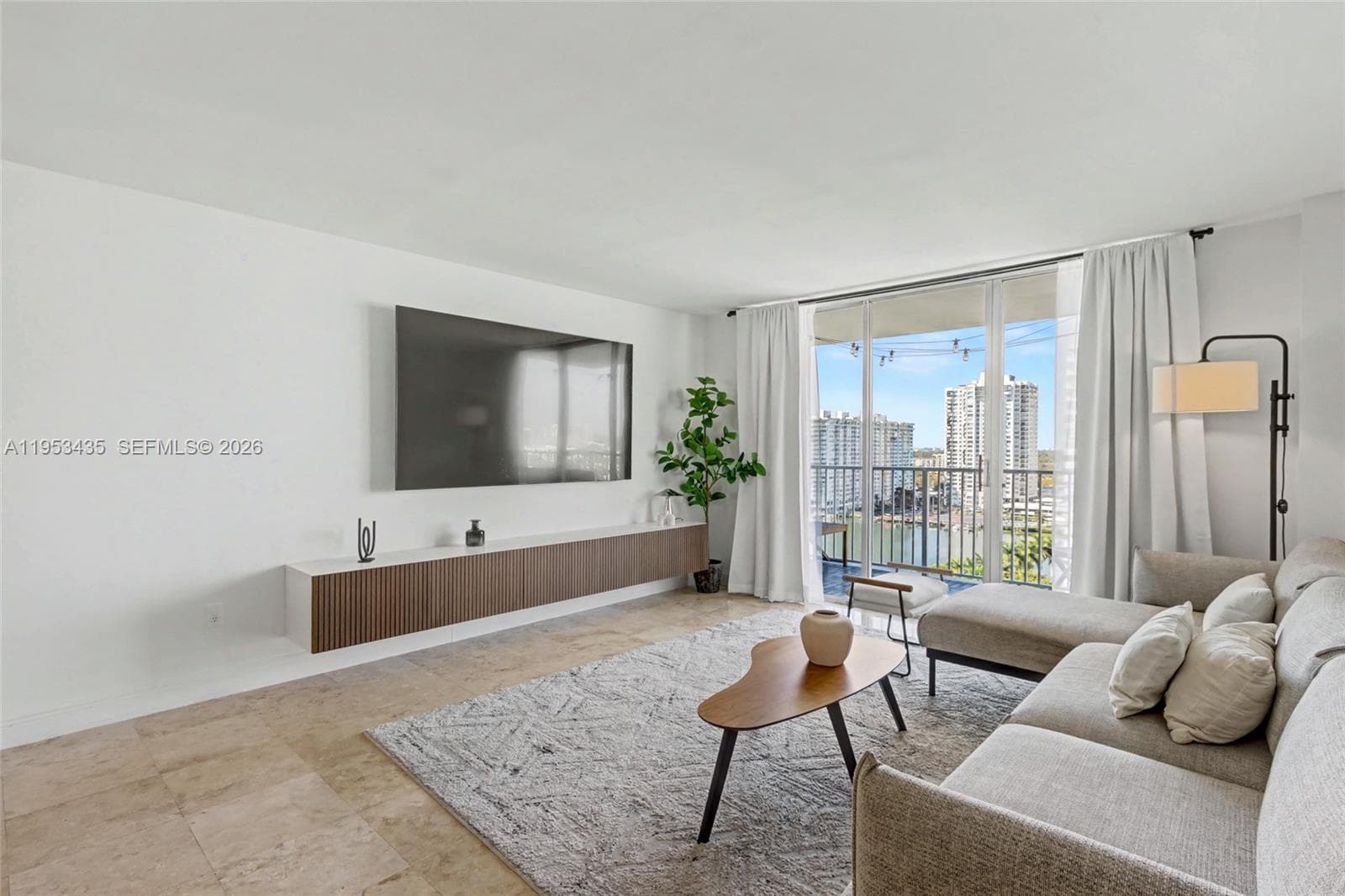 ADMIRALS PORT CONDO WEST · #1512E in Aventura - Photo 3