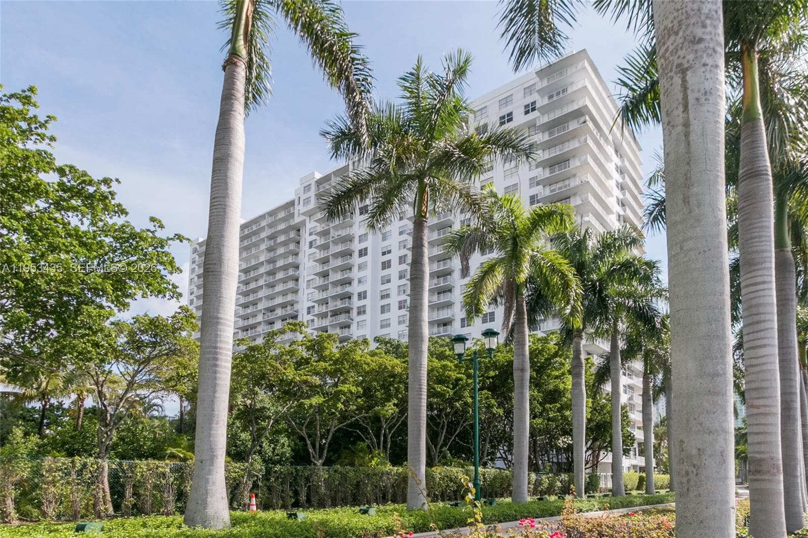 ADMIRALS PORT CONDO WEST · #1512E in Aventura - Photo 28
