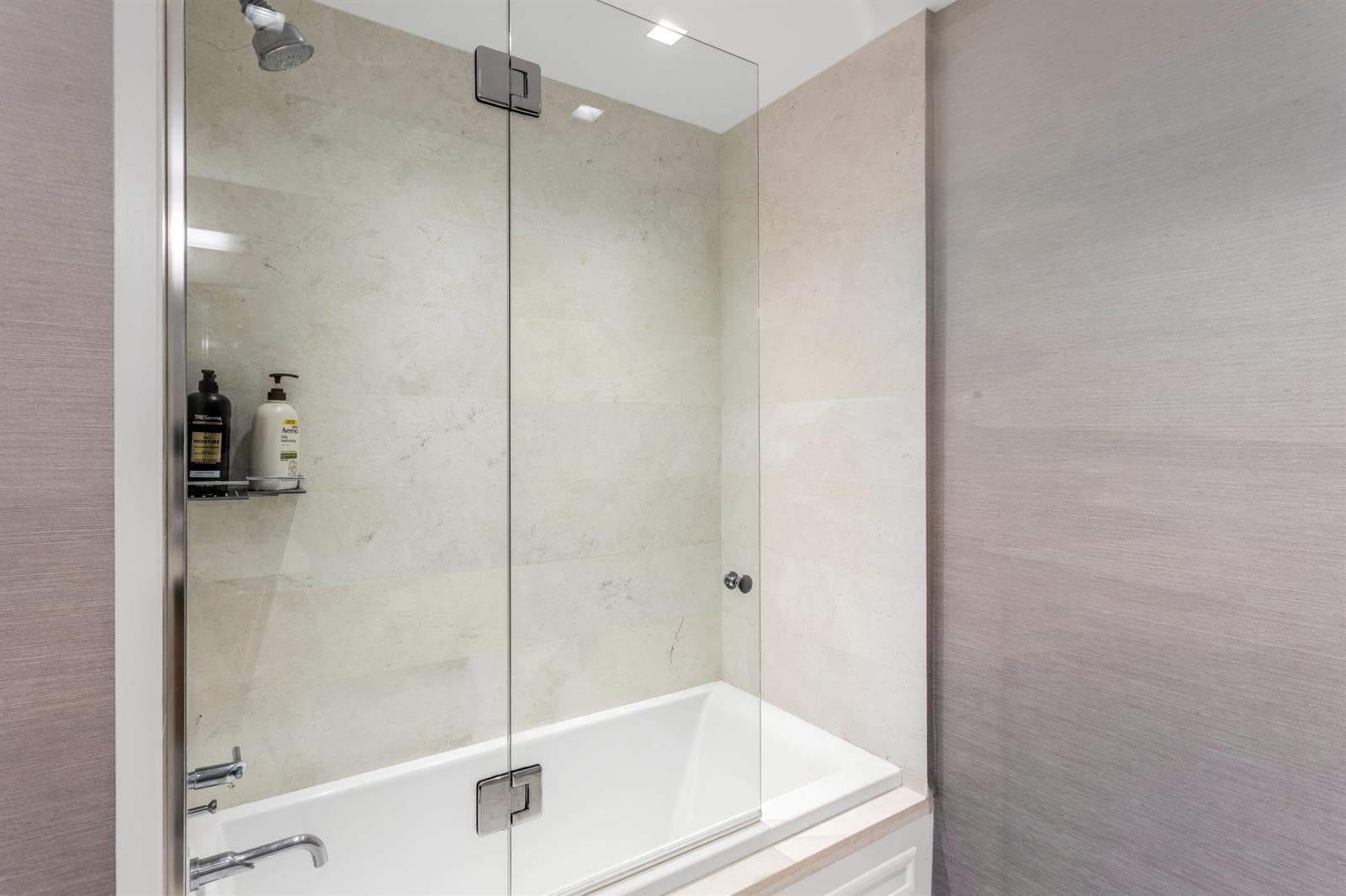 mls_BATHROOM_1_SHOWER_DETAIL_EB