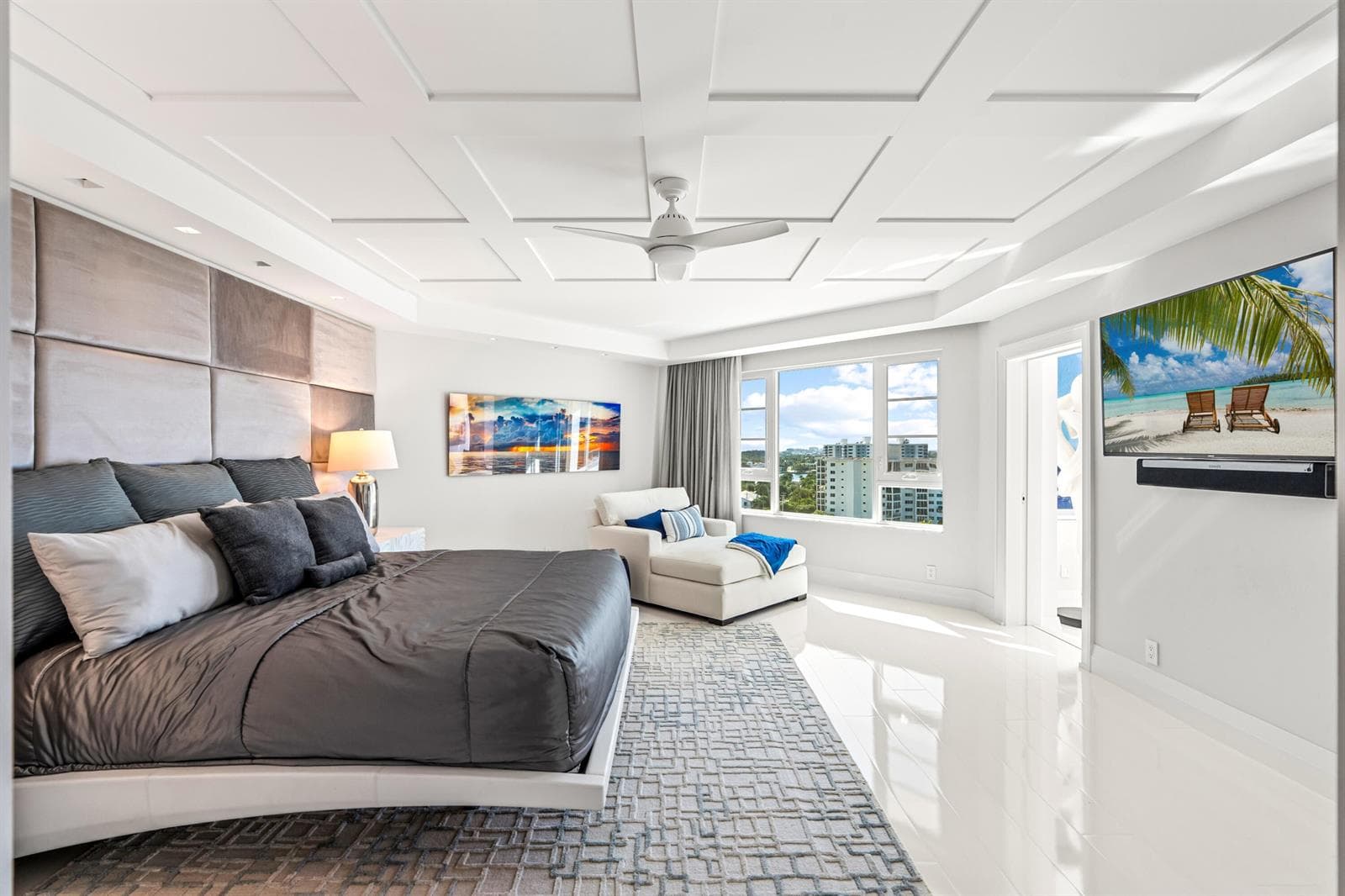 mls_PRIMARY_BEDROOM_STRAIGHT_DT