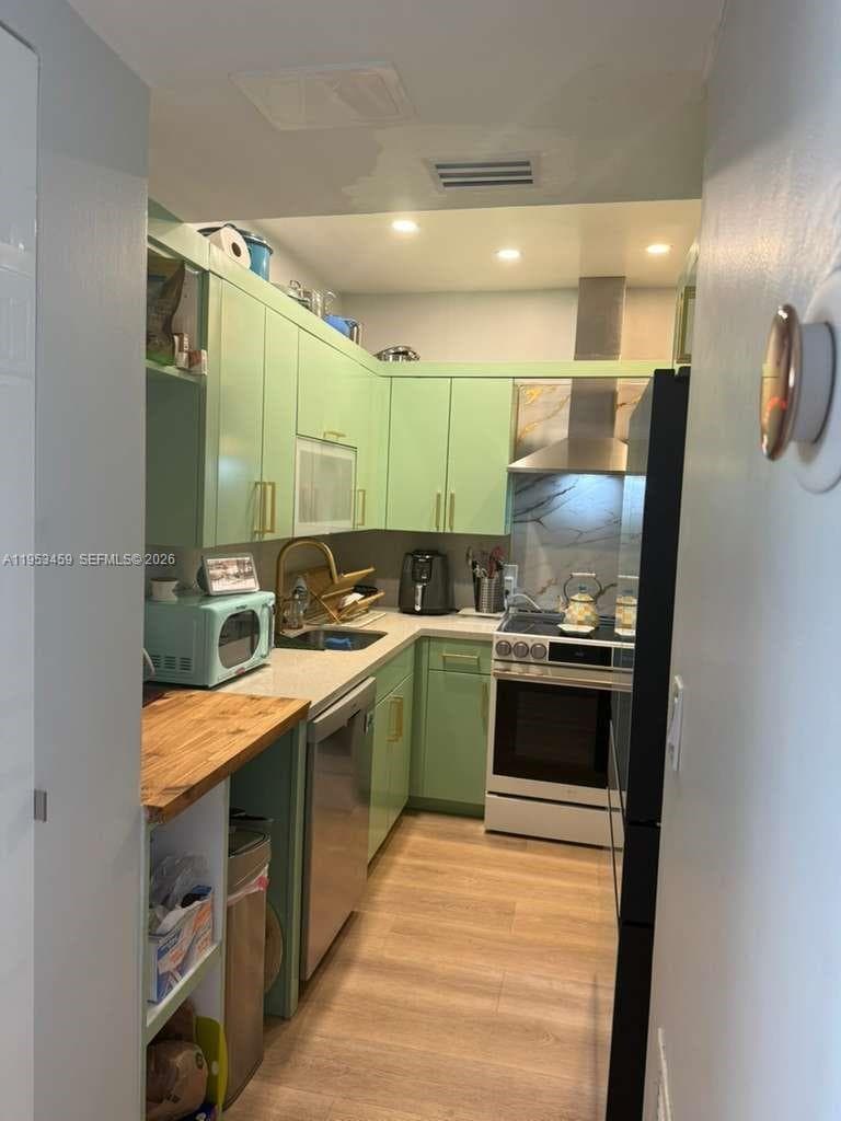SOUTH BAY CLUB CONDO · #PH10 in Miami Beach - Photo 12