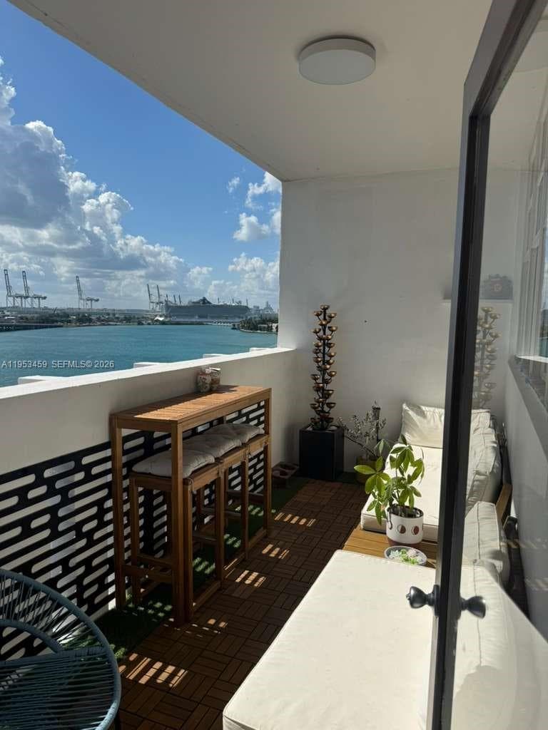 SOUTH BAY CLUB CONDO · #PH10 in Miami Beach - Photo 9