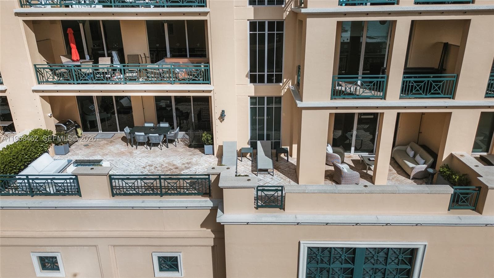 VILLAS OF POSITANO CONDO · #4C in Hollywood - Photo 42
