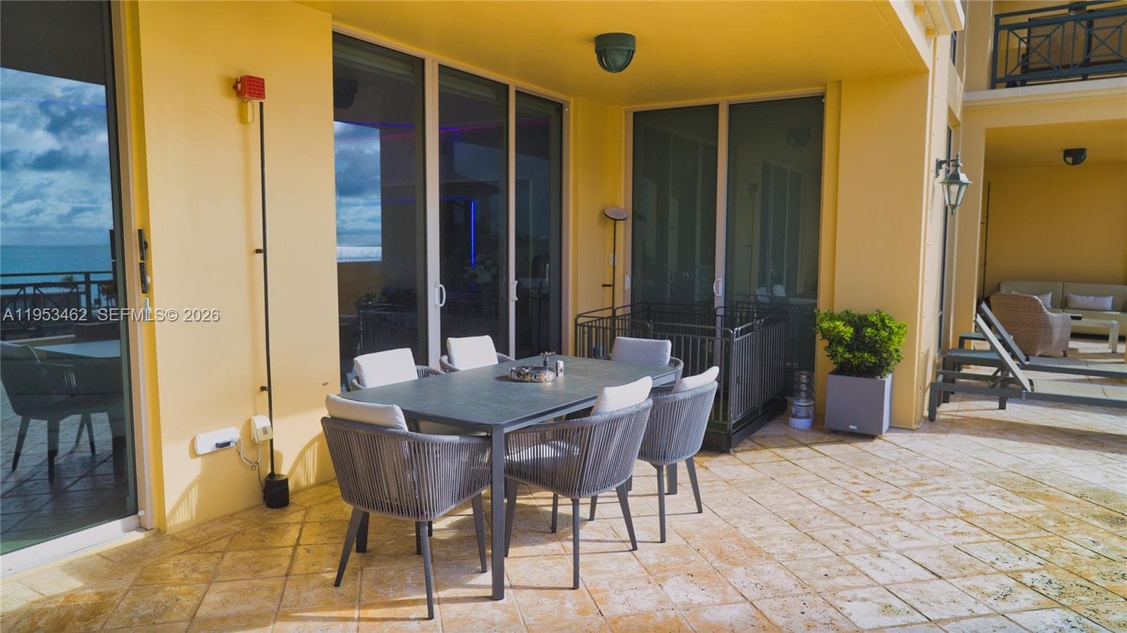 VILLAS OF POSITANO CONDO · #4C in Hollywood - Photo 34