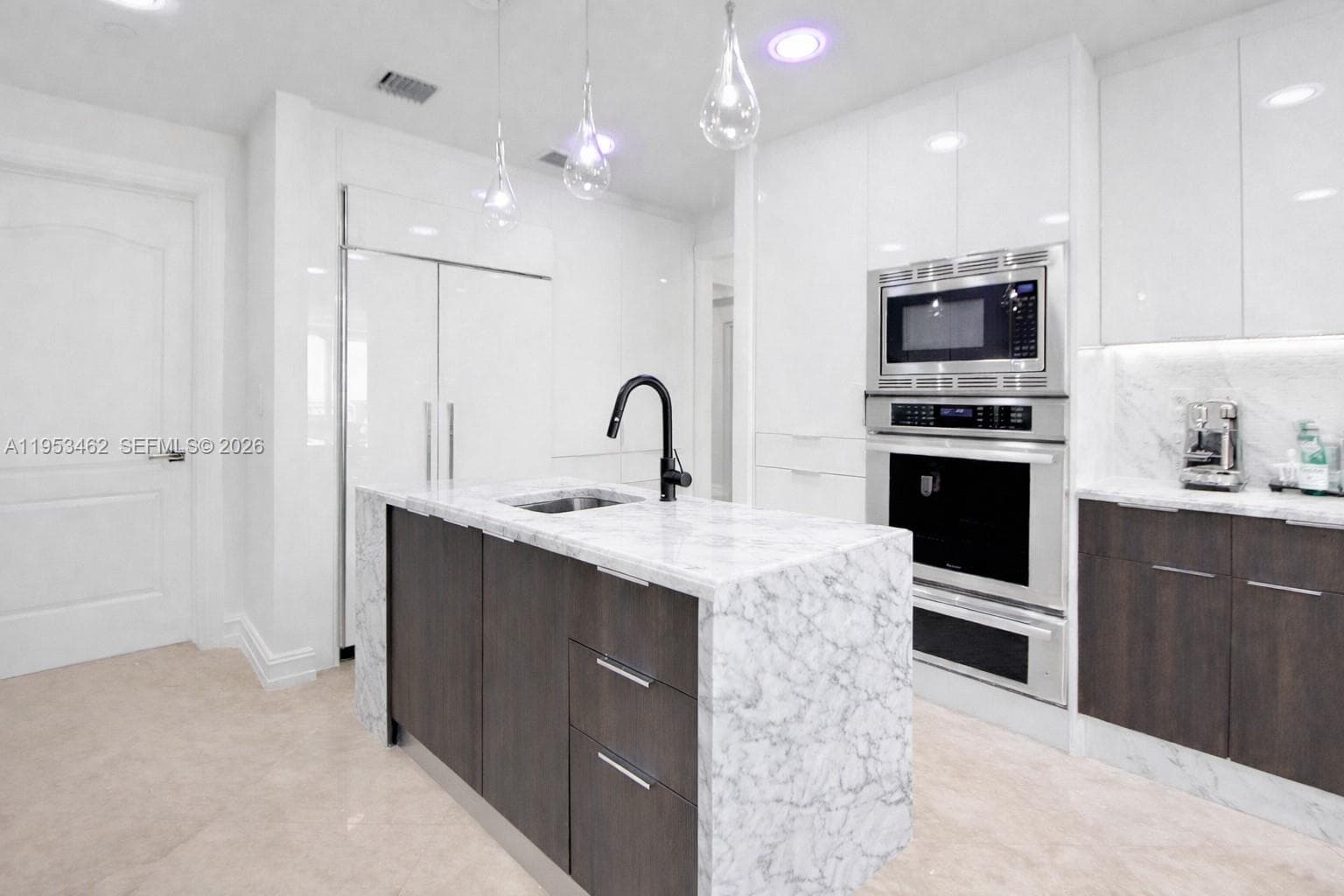 VILLAS OF POSITANO CONDO · #4C in Hollywood - Photo 14
