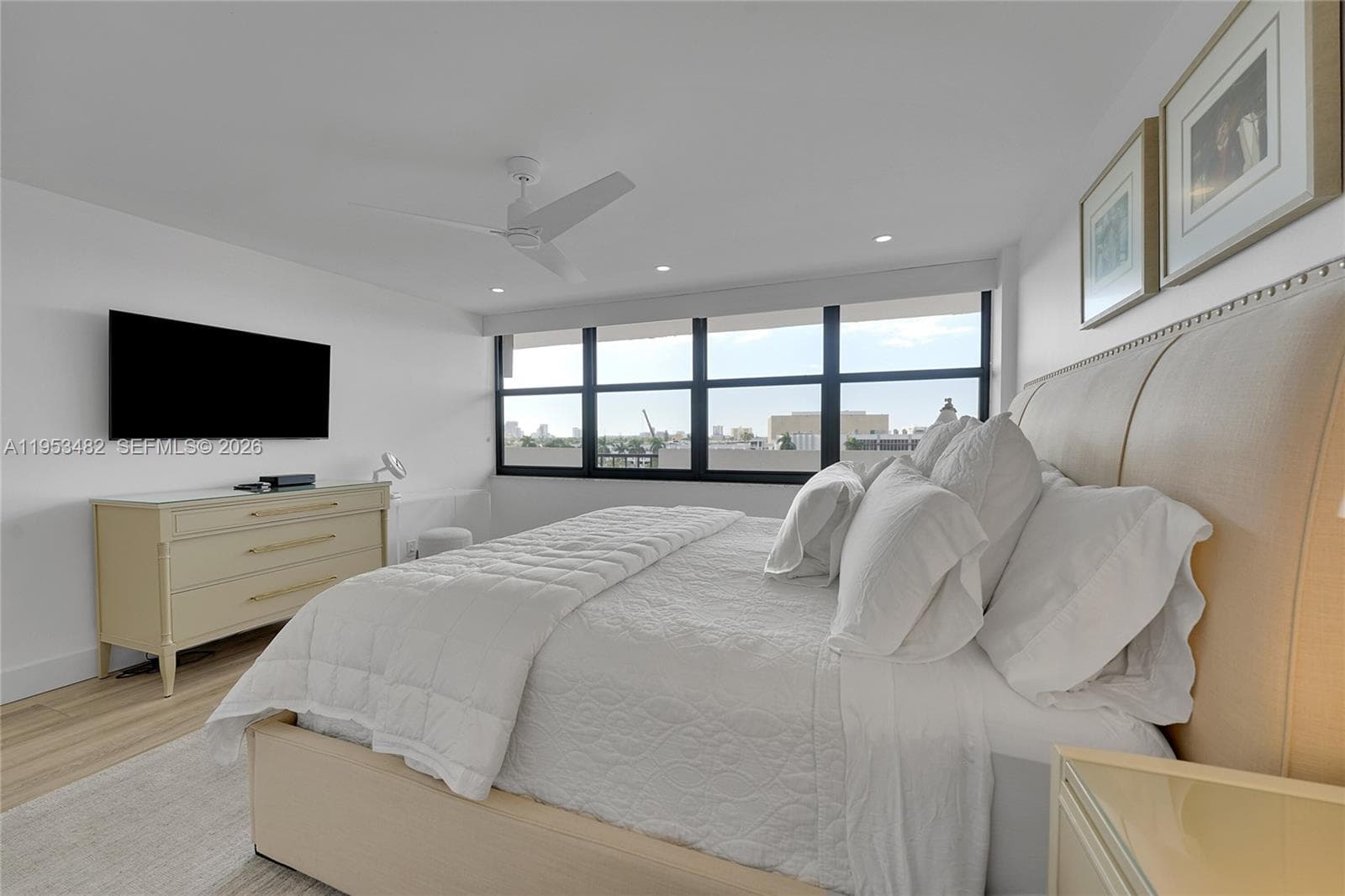 Corinthian · #7G in Fort Lauderdale - Photo 17
