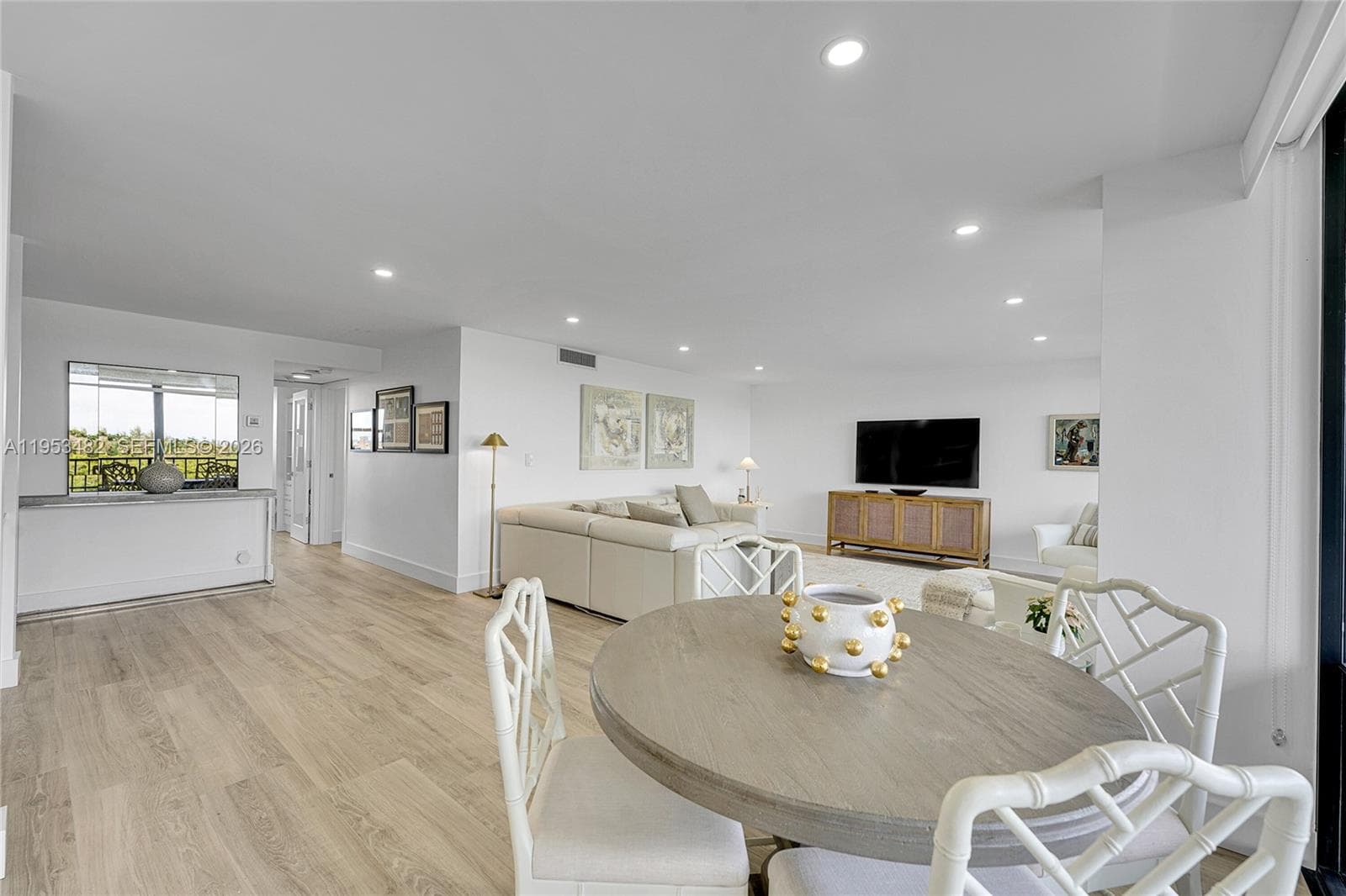 Corinthian · #7G in Fort Lauderdale - Photo 12