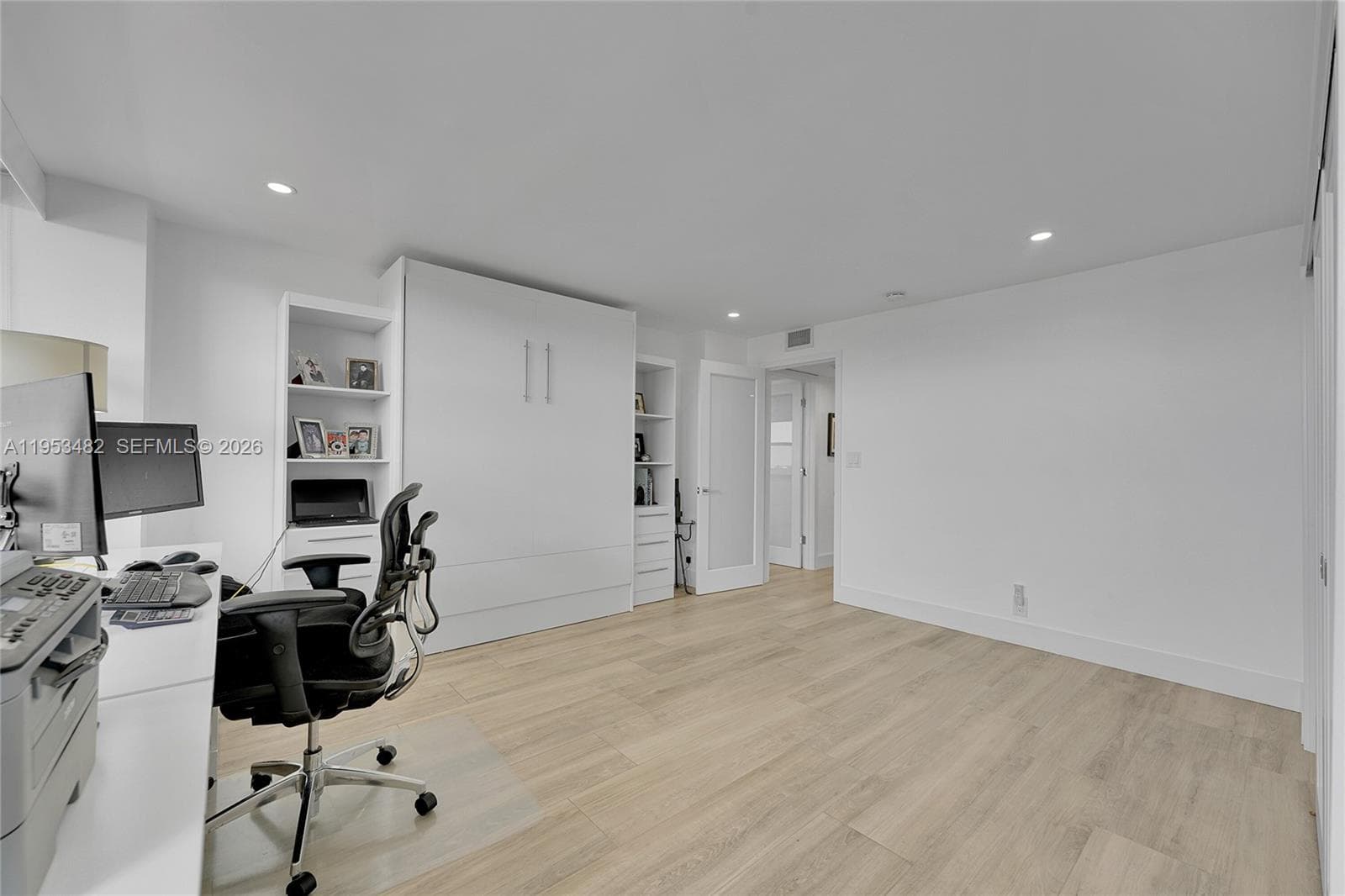 Murphy bed in 2nd bedroom