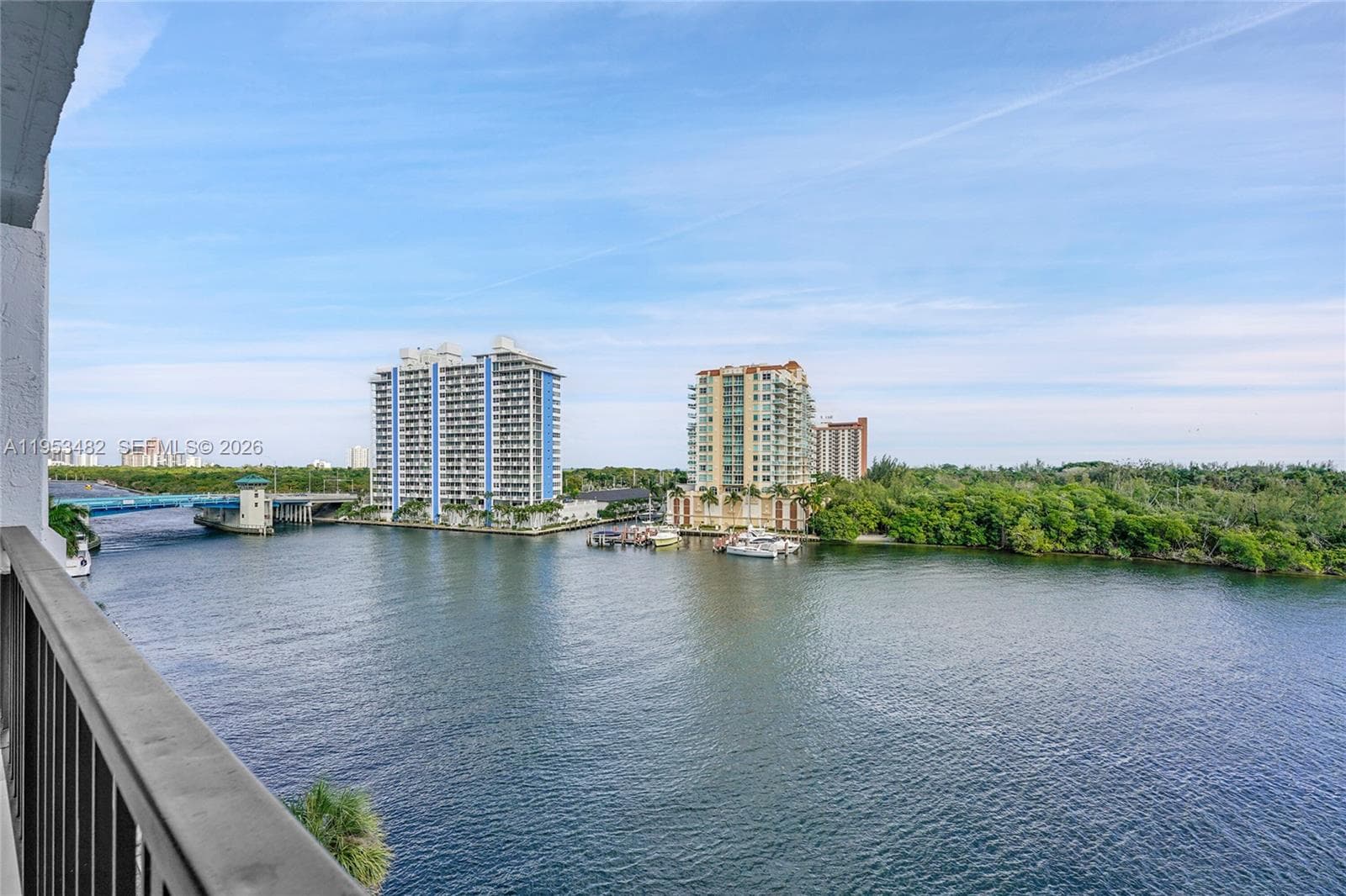 Corinthian · #7G in Fort Lauderdale - Photo 30