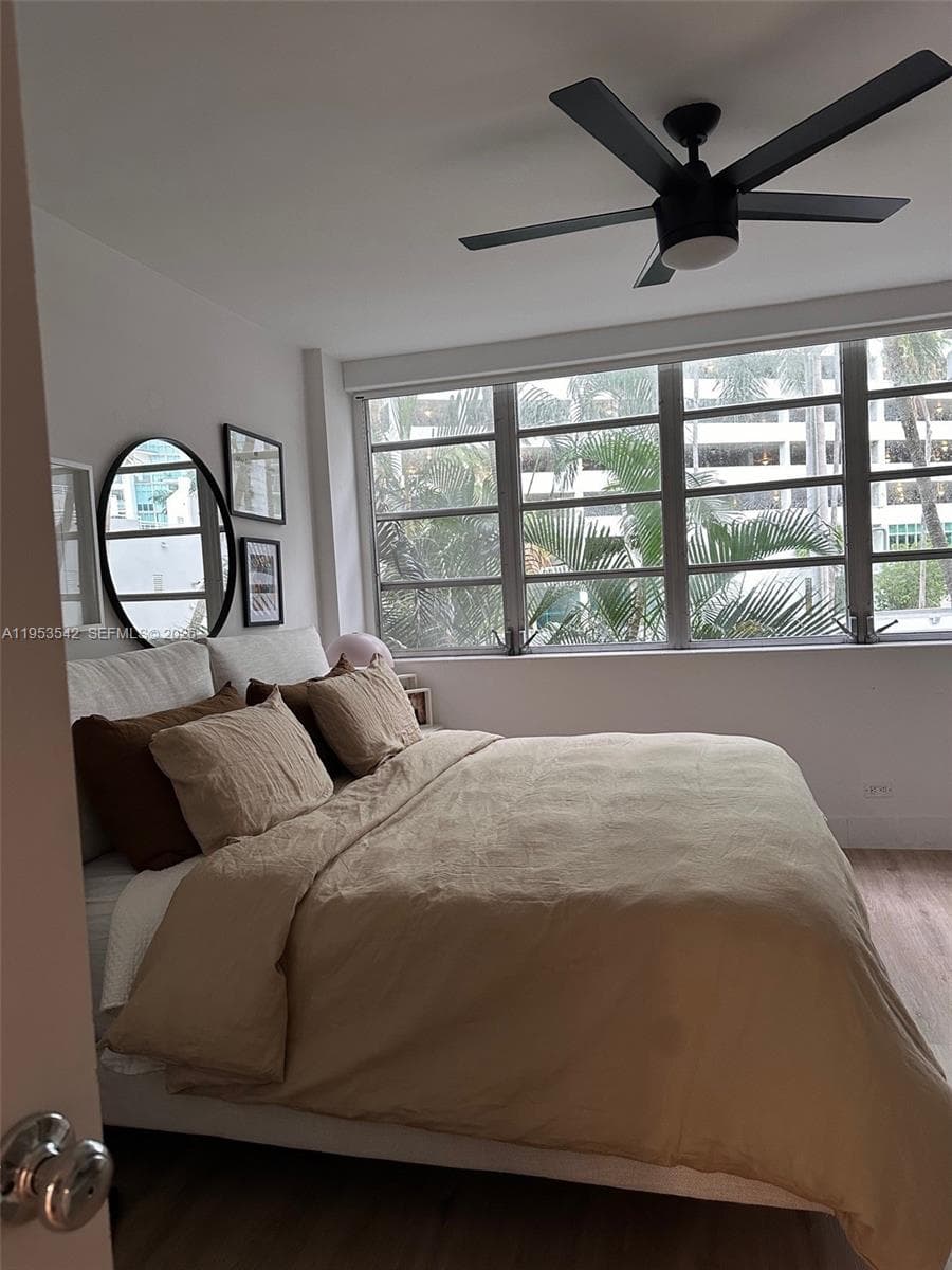 BRICKELL BAY TOWER CONDO · #217 in Miami - Photo 8