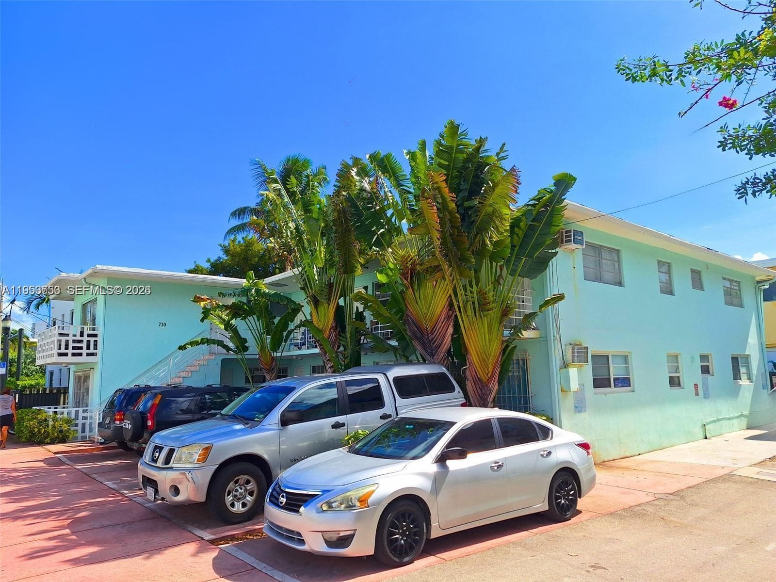 711 CONDO · #8 in Miami Beach - Photo 3