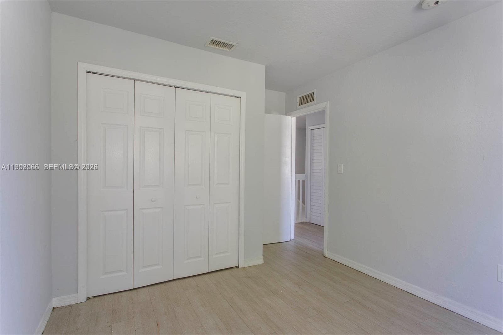 1518 SE 31 Ct photo 22
