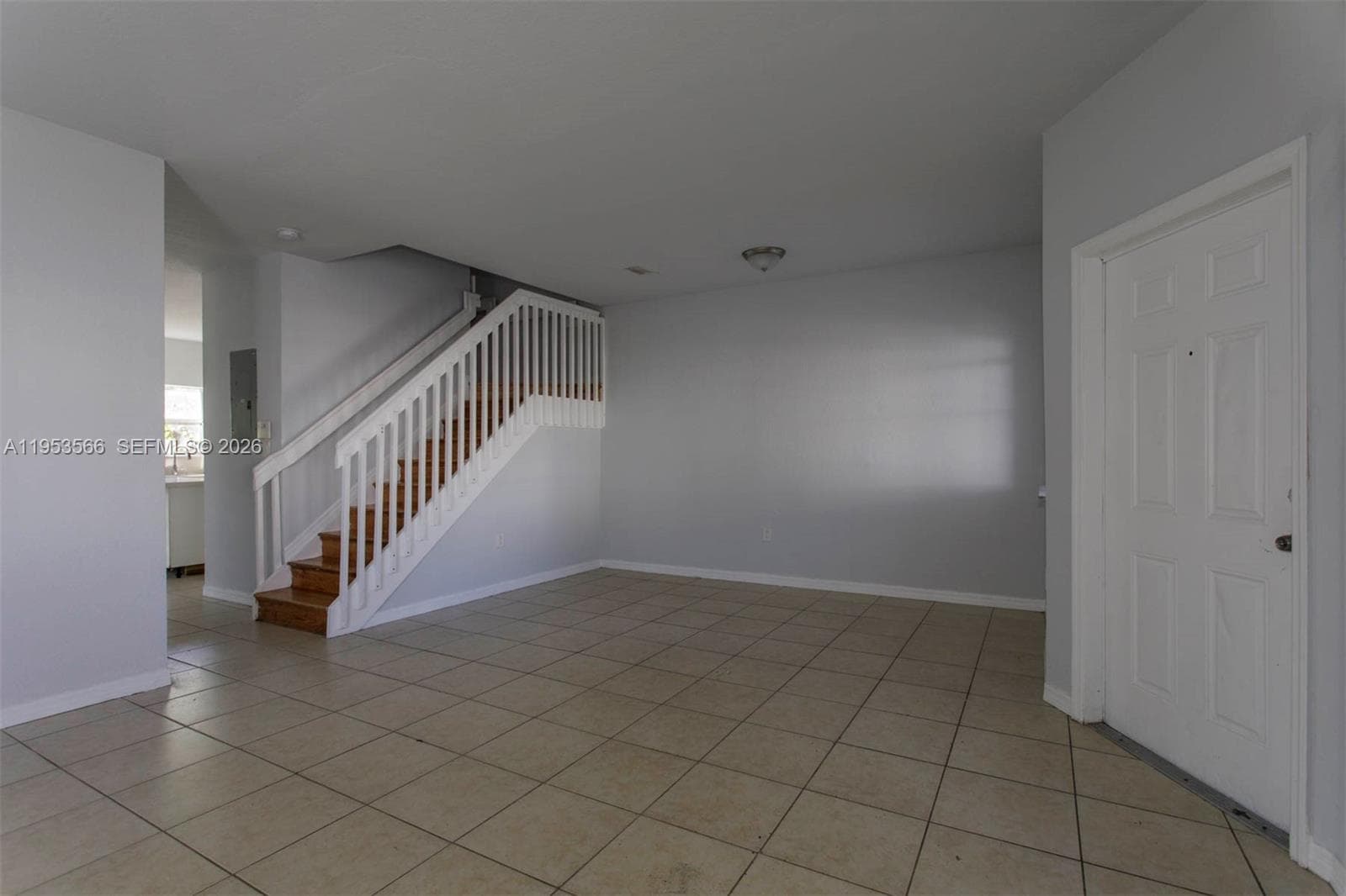1518 SE 31 Ct photo 5