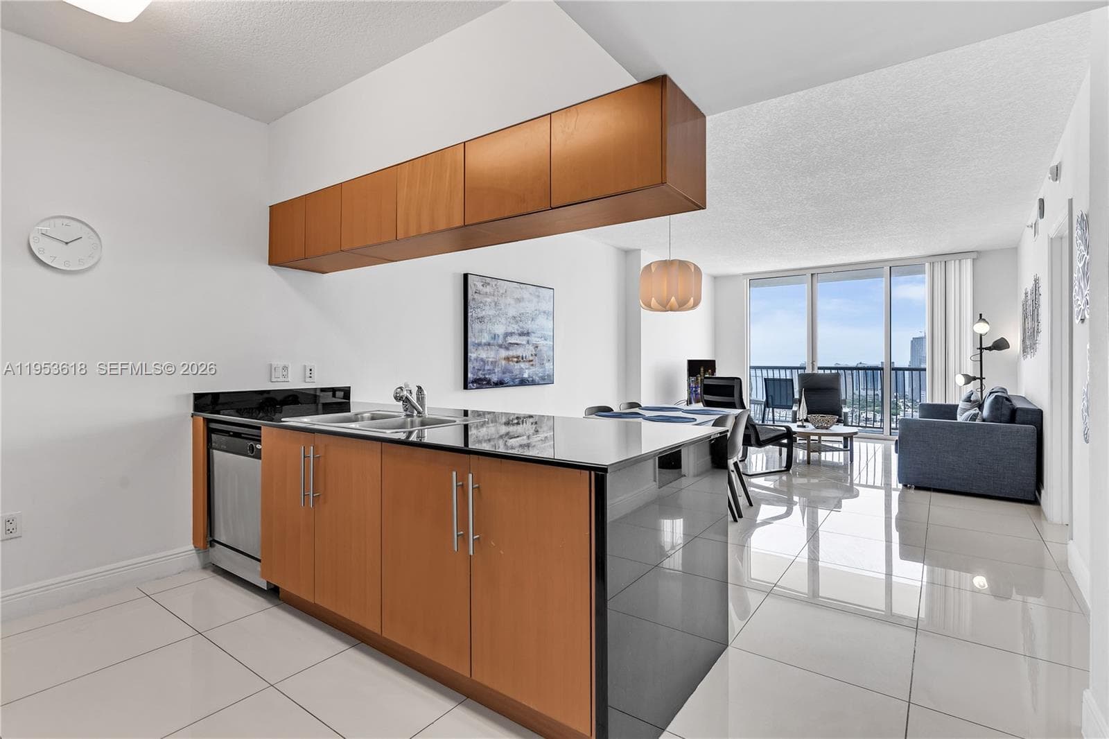 Opera Tower · #5310 in Miami - Photo 11