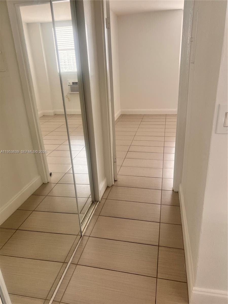 LINCOLN TOWERS CONDO · #B902 in Miami Beach - Photo 5