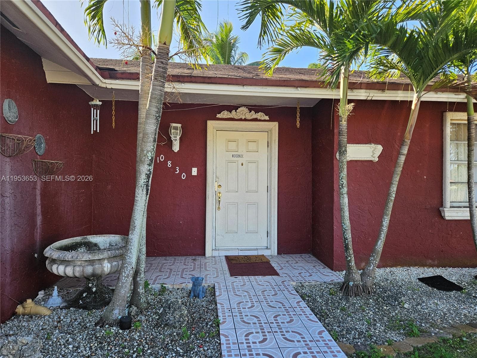 10830 SW 160th St photo 3
