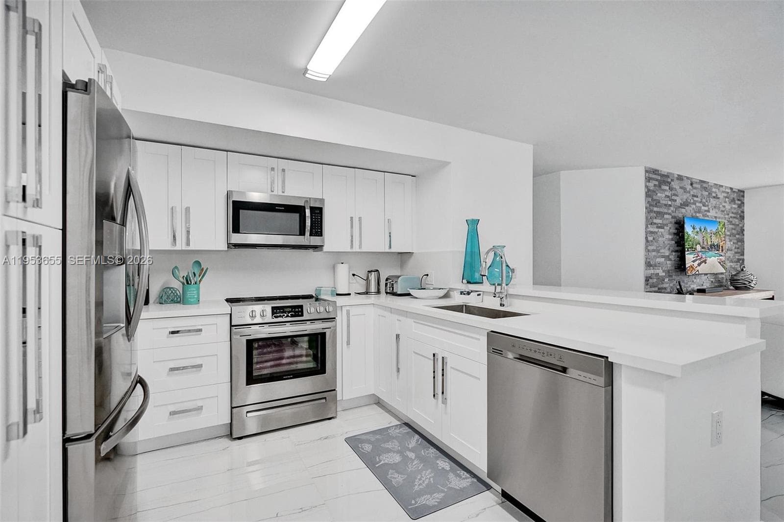 THE YACHT CLUB AT AVENTUR · #7508 in Aventura - Photo 17