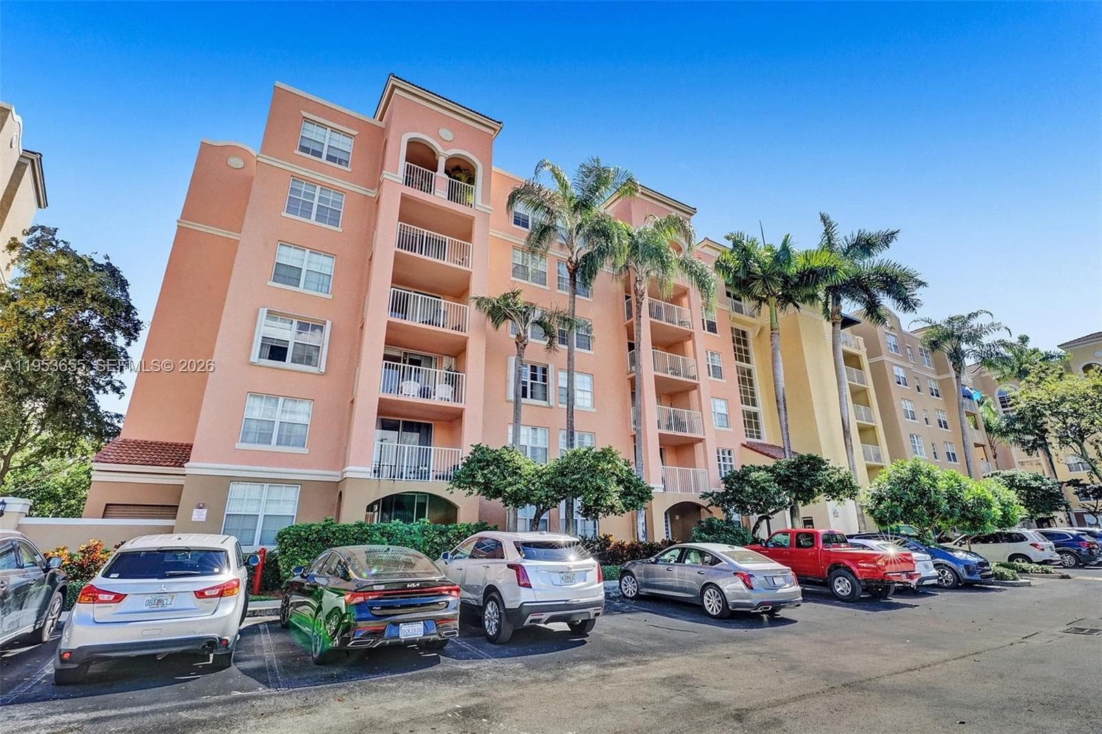 THE YACHT CLUB AT AVENTUR · #7508 in Aventura - Photo 44