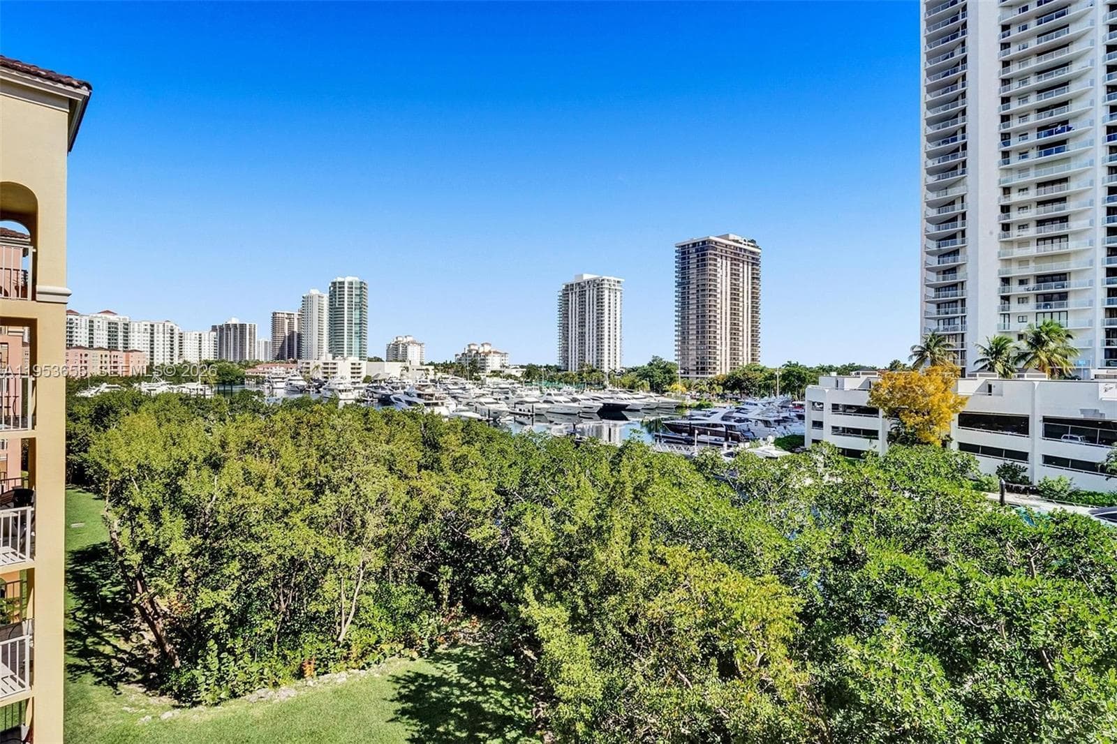 THE YACHT CLUB AT AVENTUR · #7508 in Aventura - Photo 29