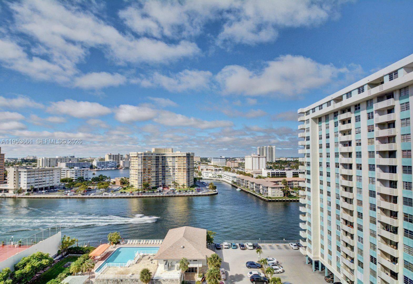 PLAZA TOWERS SOUTH · #410 in Hallandale Beach - Photo 18