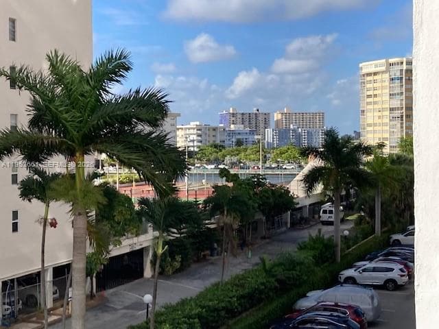 PLAZA TOWERS SOUTH · #410 in Hallandale Beach - Photo 25