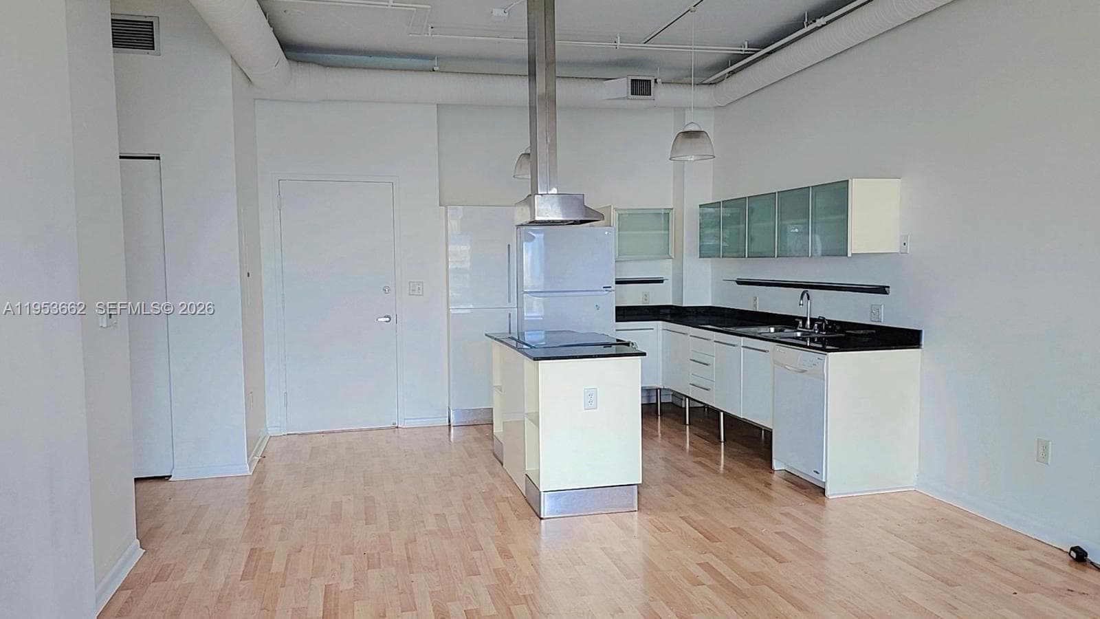 NEO LOFT · #802 in Miami - Photo 2