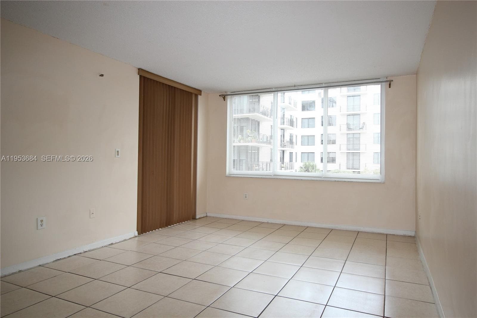 GREYNOLDS PARK CLUB CONDO · #308 in North Miami Beach - Photo 2