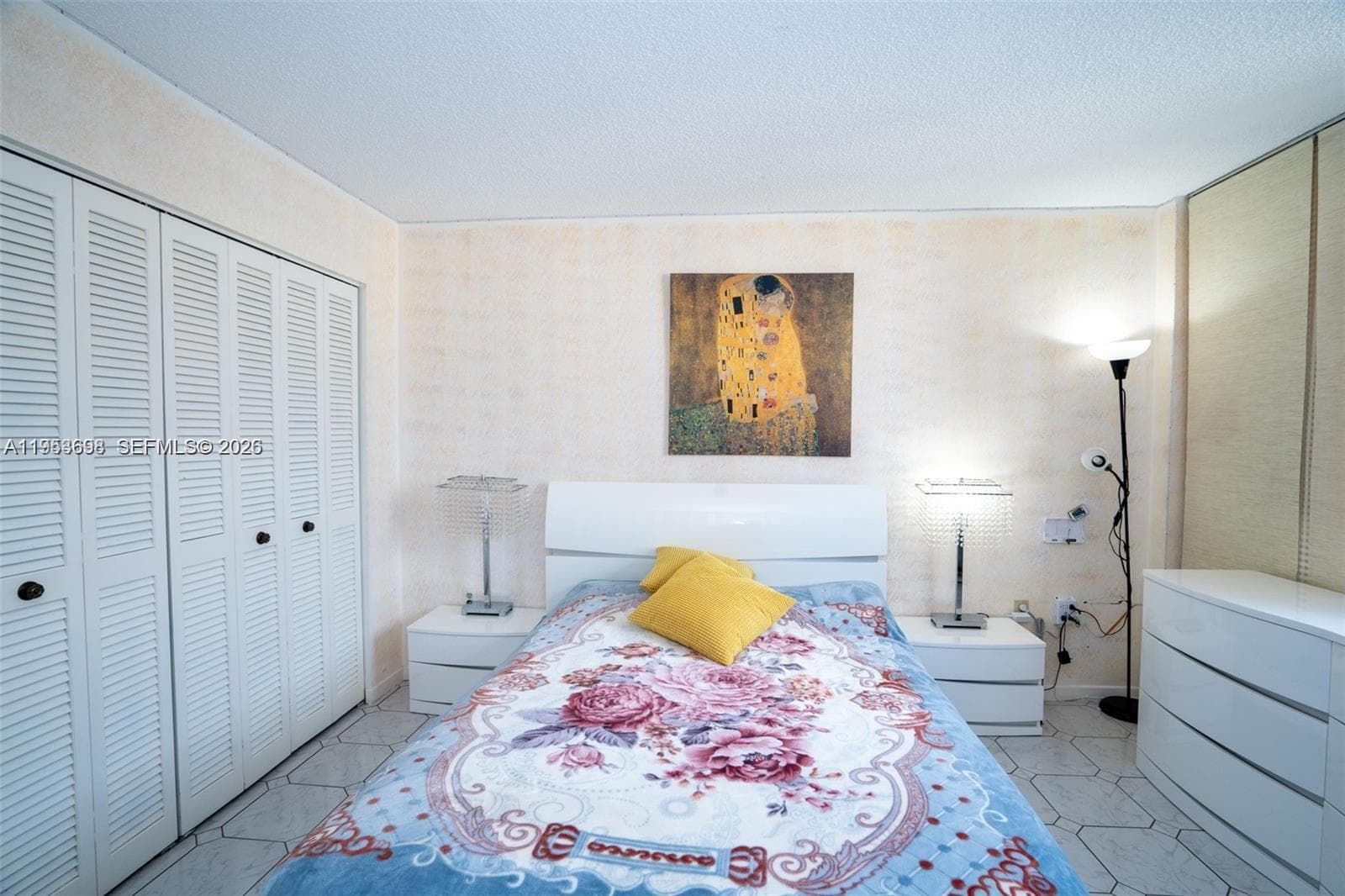 PLAZA TOWERS NORTH CONDO · #1103 in Hallandale Beach - Photo 5