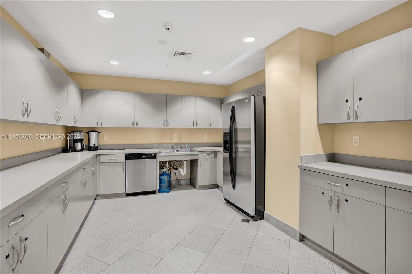DUO CONDOMINIUM EAST · #1208E in Hallandale Beach - Photo 53