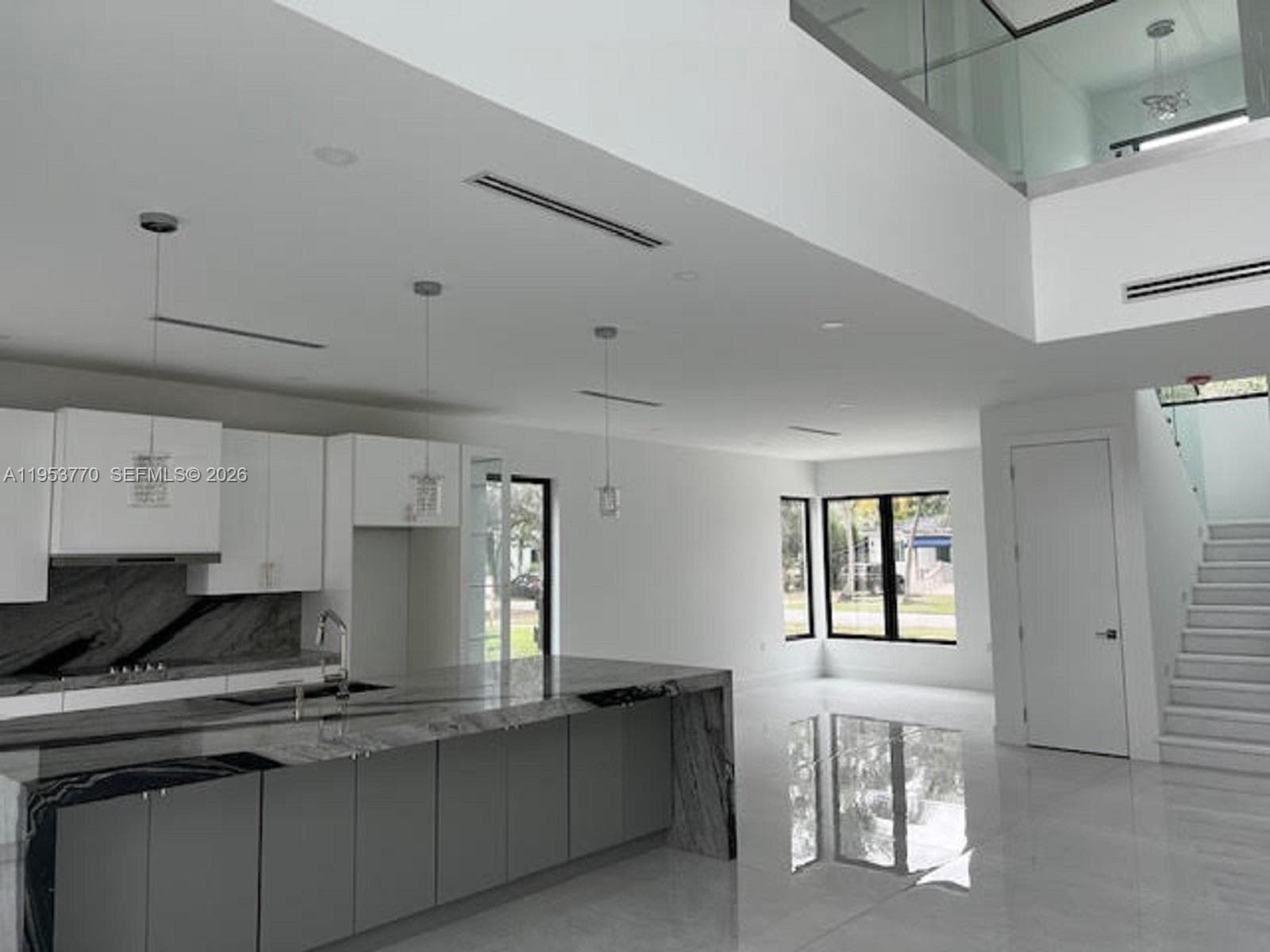 2 Hough Dr photo 10
