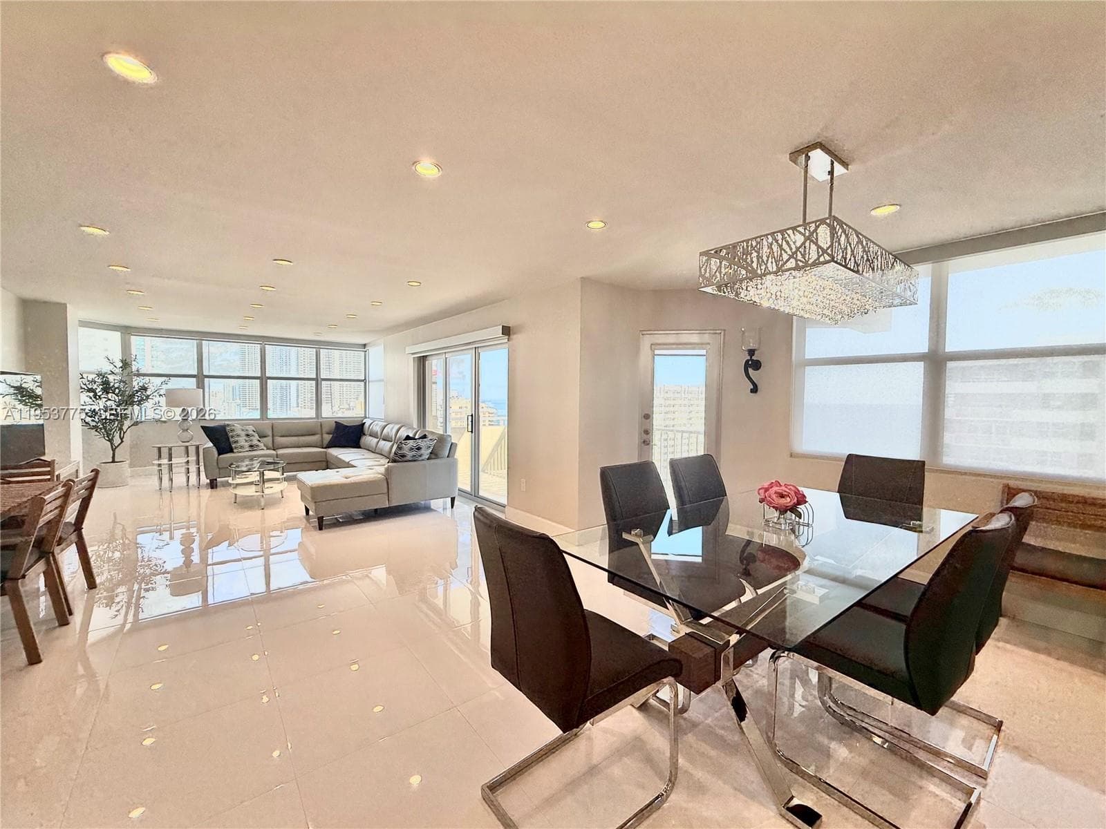 HEMISPHERES CONDO · #22P in Hallandale Beach - Photo 1