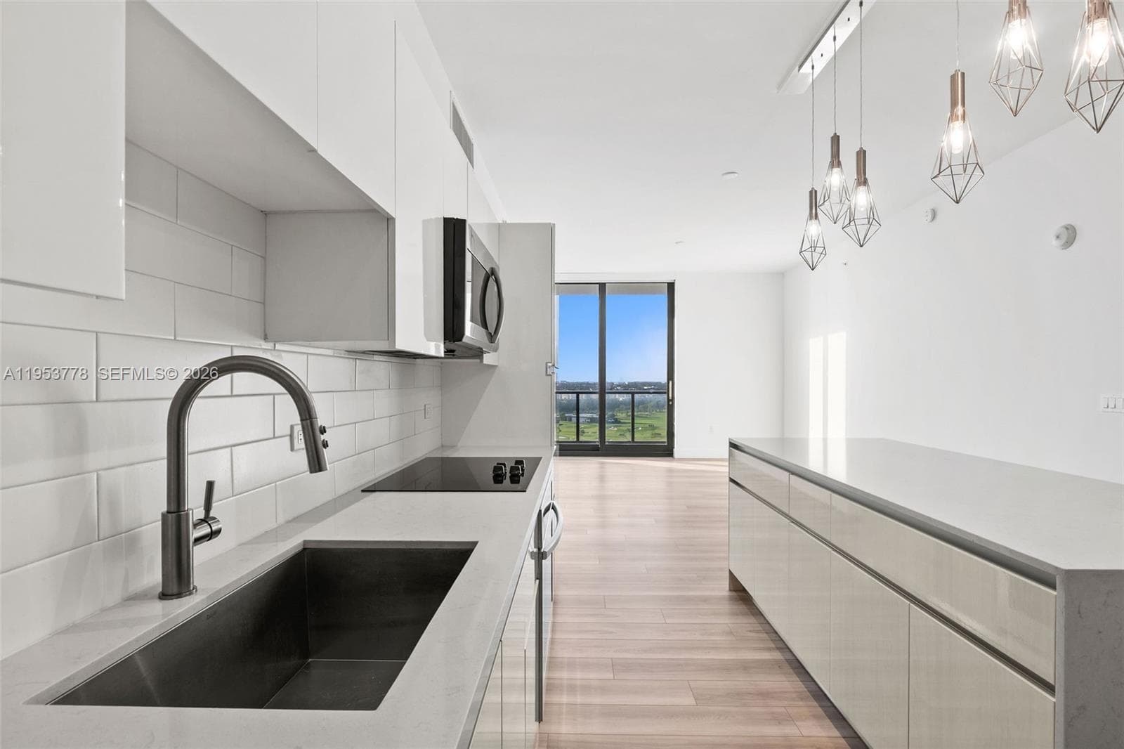 Mondrian Hallandale · #2503 in Hallandale Beach - Photo 8