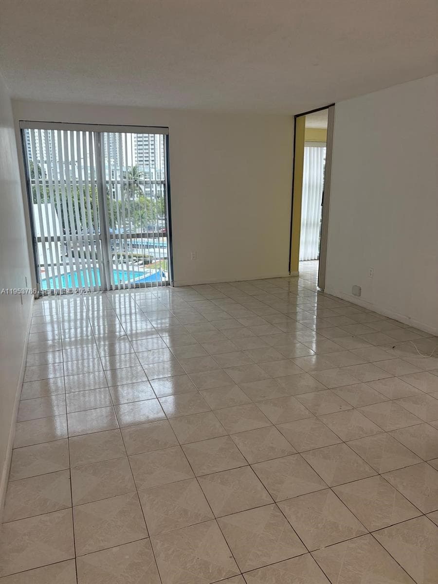 Avila North Condo III · #416 in Sunny Isles Beach - Photo 17