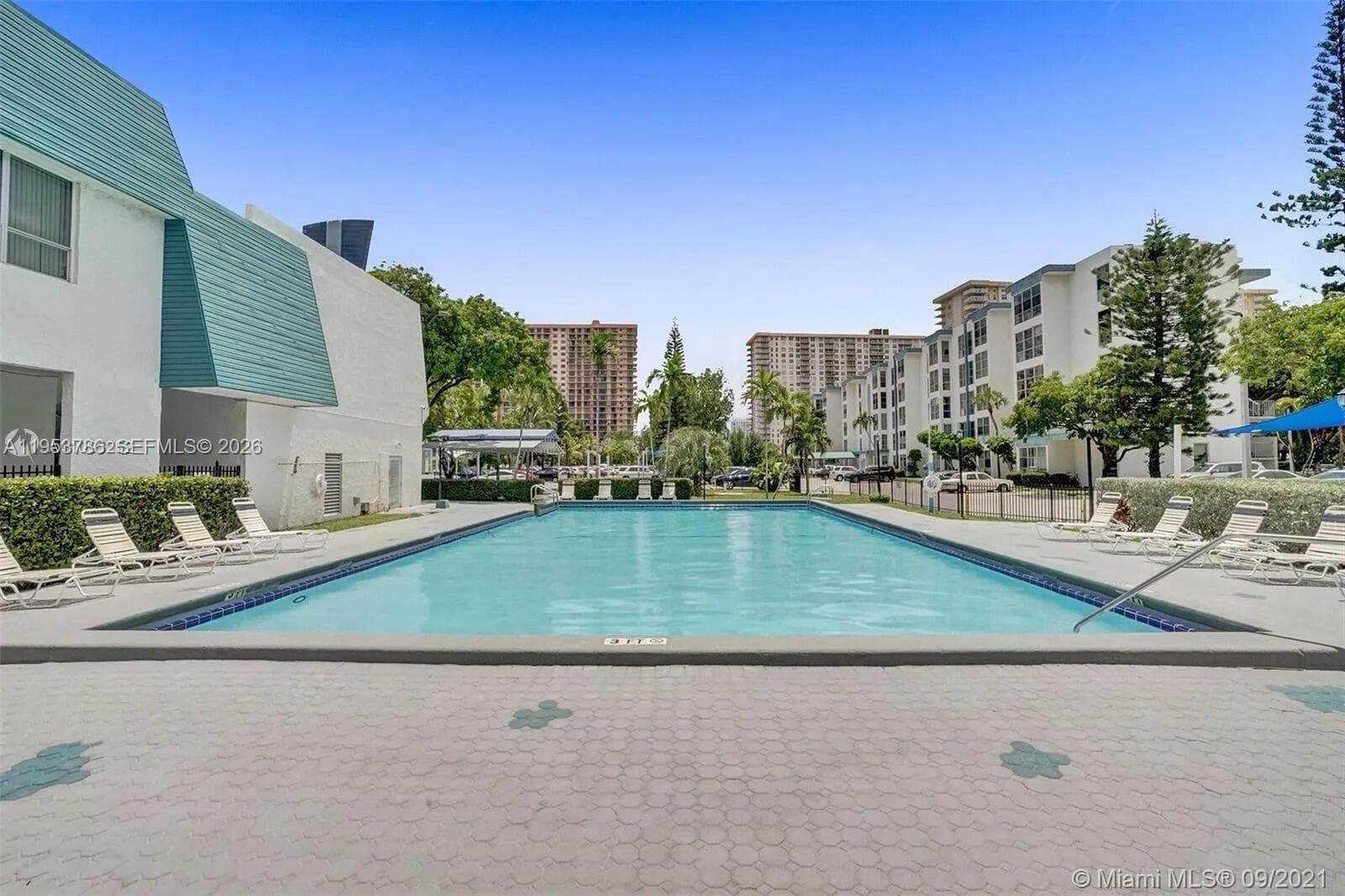 Avila North Condo III · #416 in Sunny Isles Beach - Photo 1
