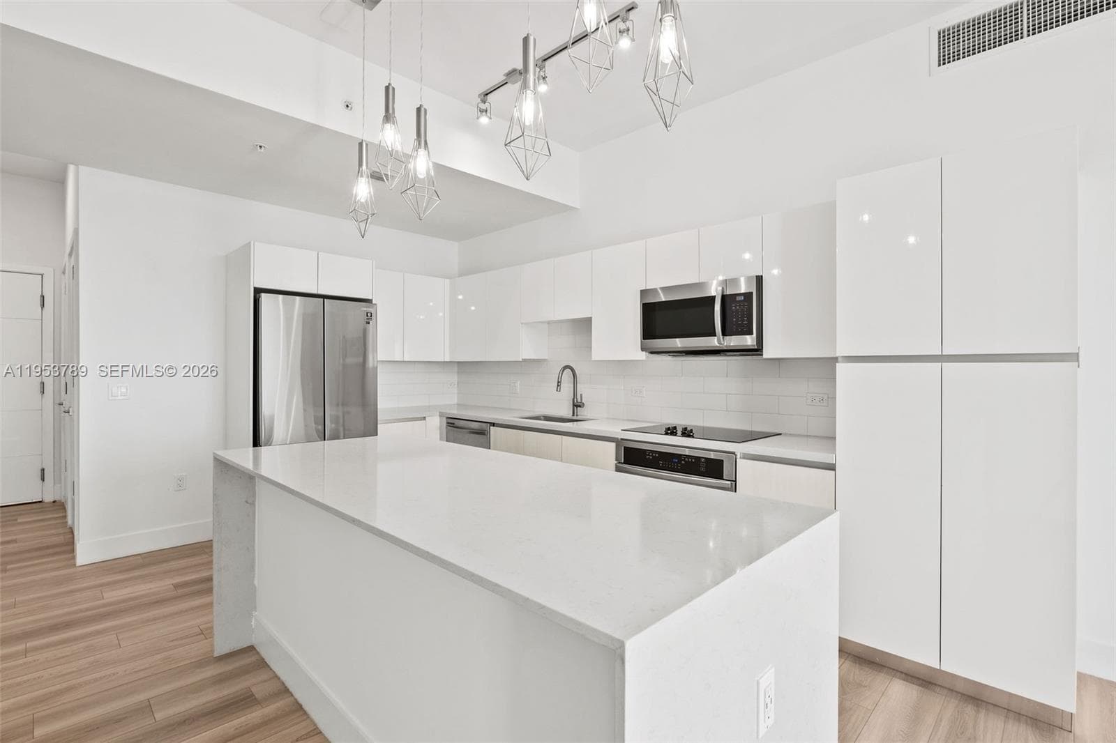 Mondrian Hallandale · #1703 in Hallandale Beach - Photo 13
