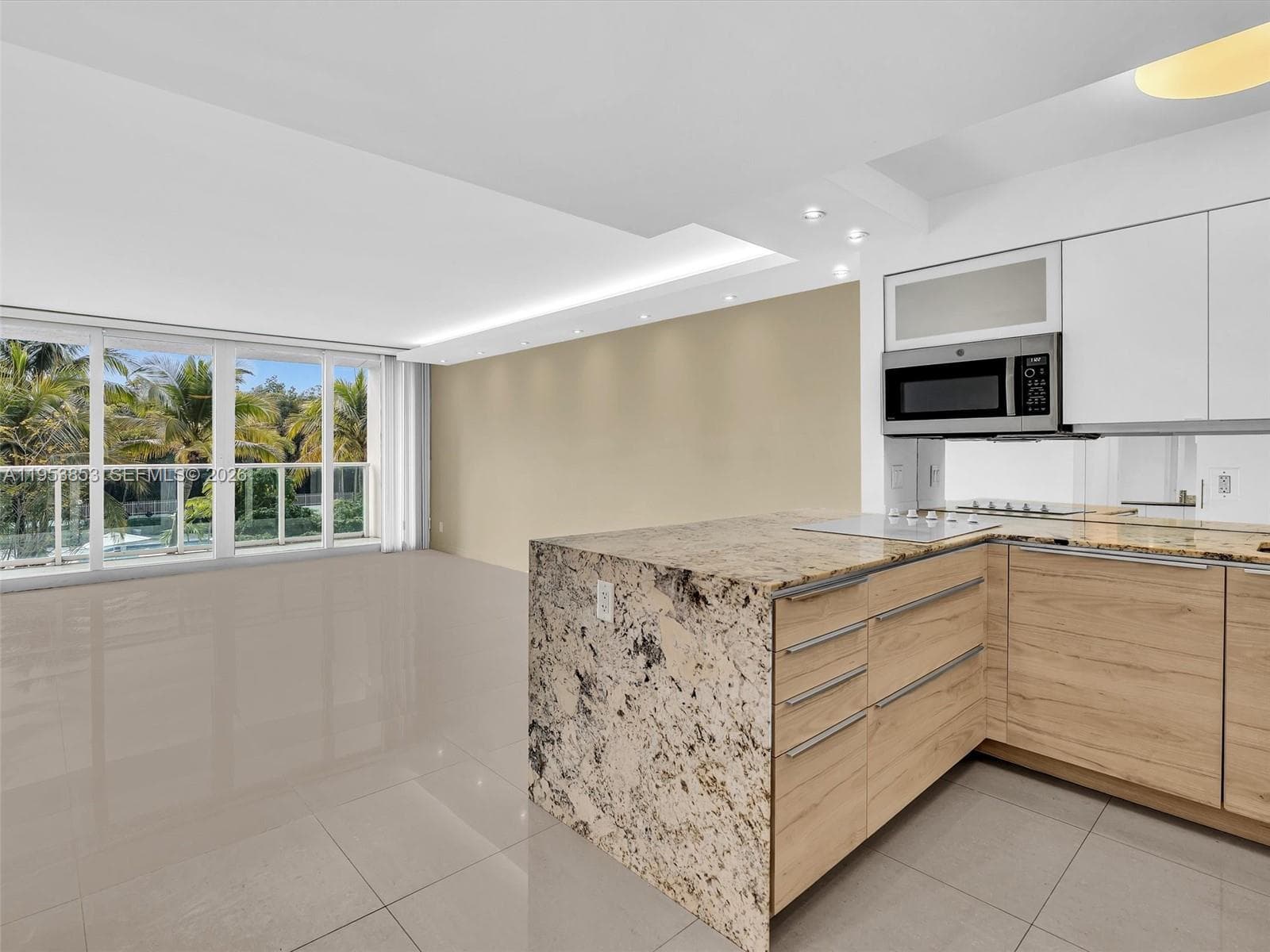 ARLEN HOUSE EAST CONDO · #223 in Sunny Isles Beach - Photo 6