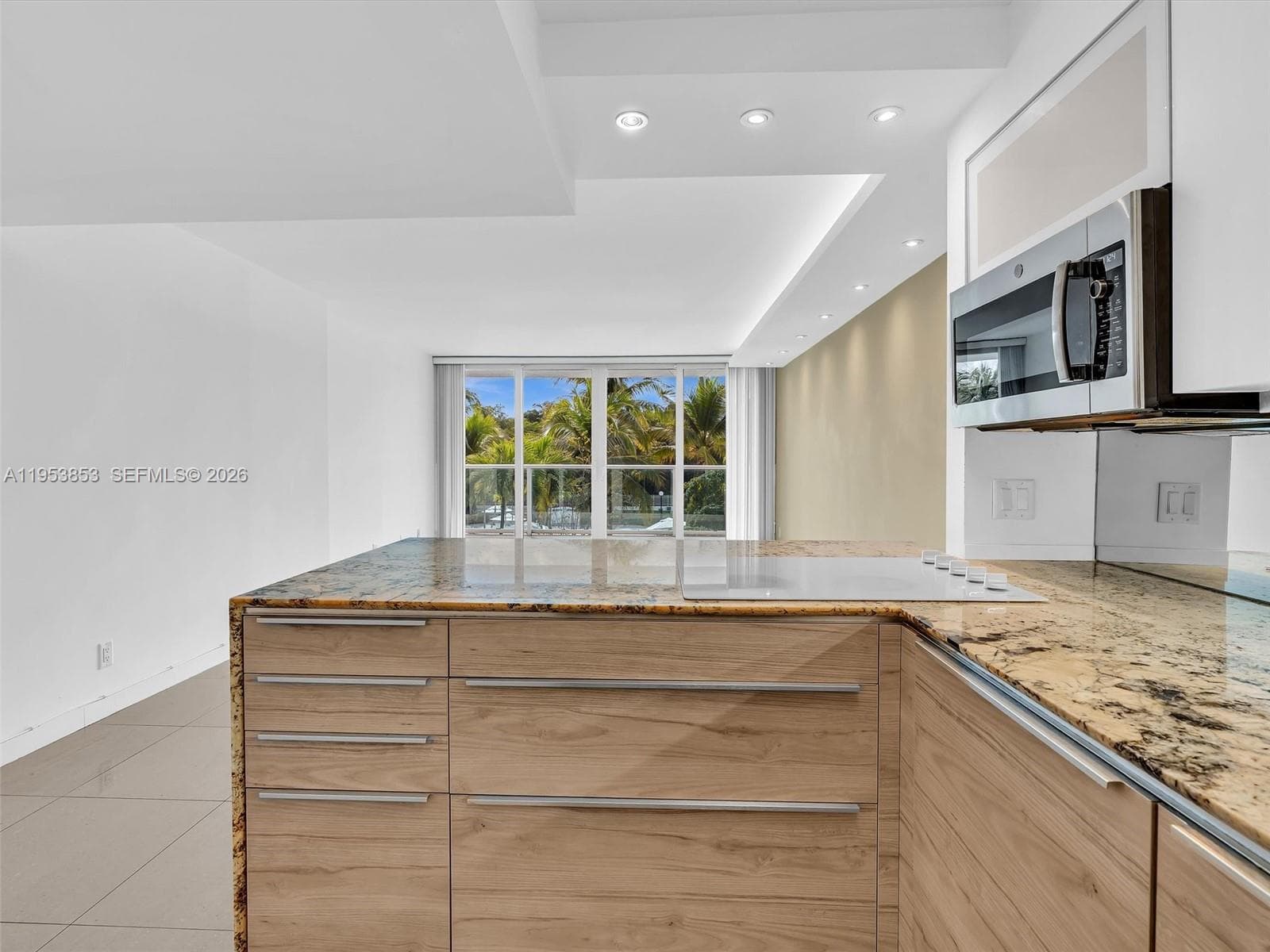 ARLEN HOUSE EAST CONDO · #223 in Sunny Isles Beach - Photo 9