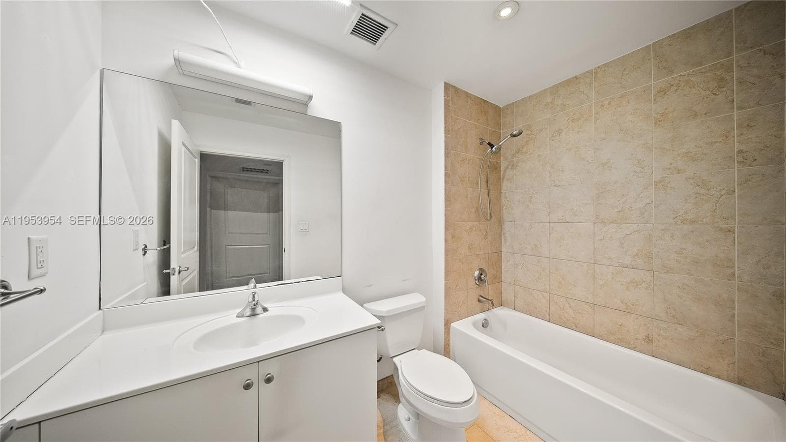 FLAGLER FIRST CONDO · #204 in Miami - Photo 9