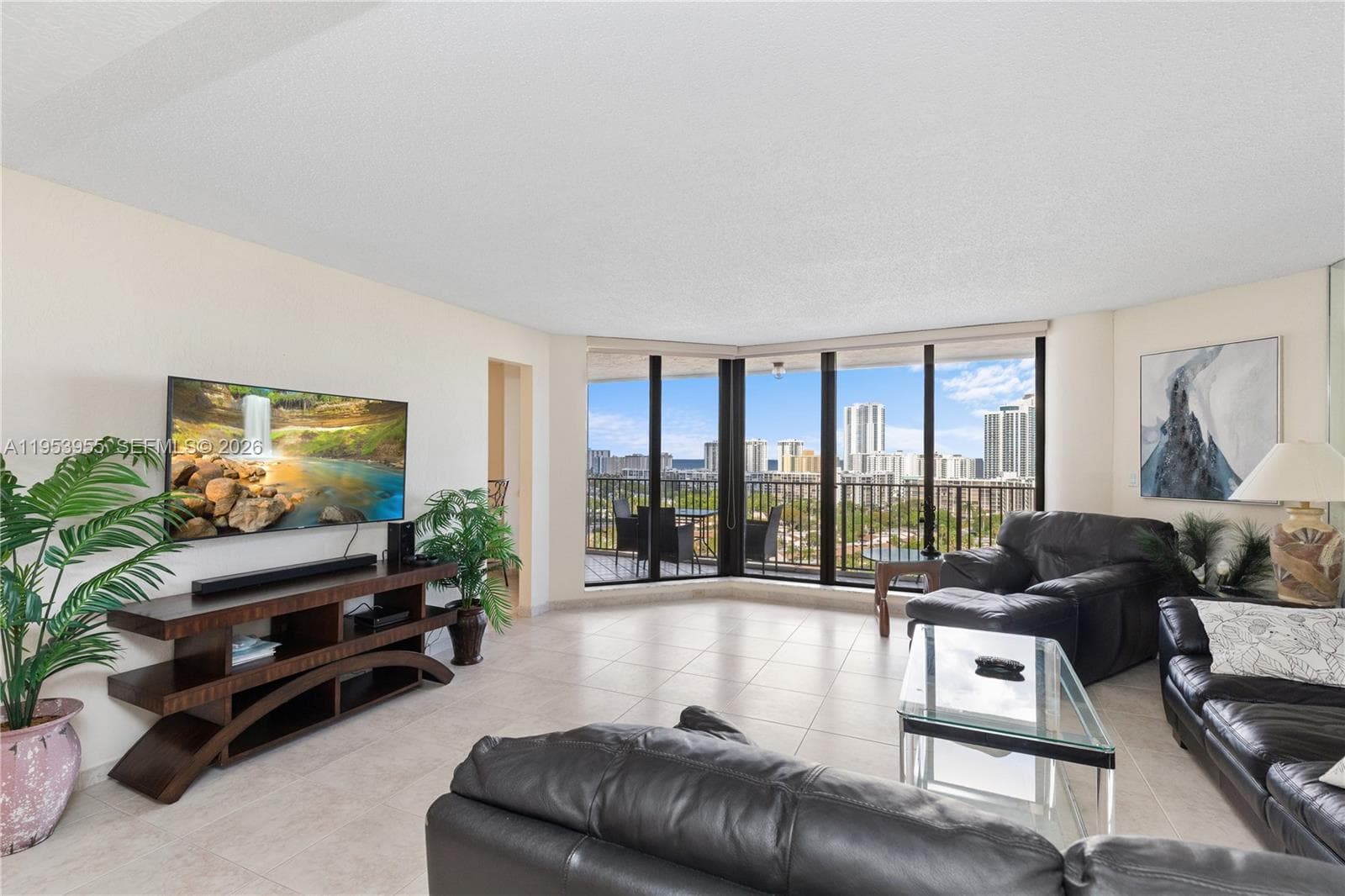 ANCHOR BAY CLUB · #417 in Hallandale Beach - Photo 16