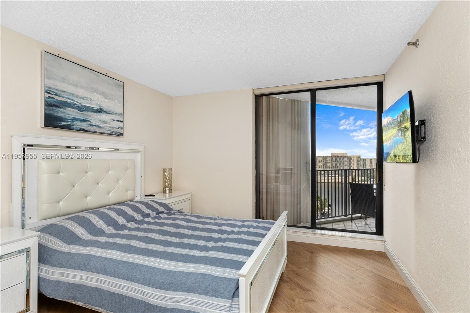 ANCHOR BAY CLUB · #417 in Hallandale Beach - Photo 28
