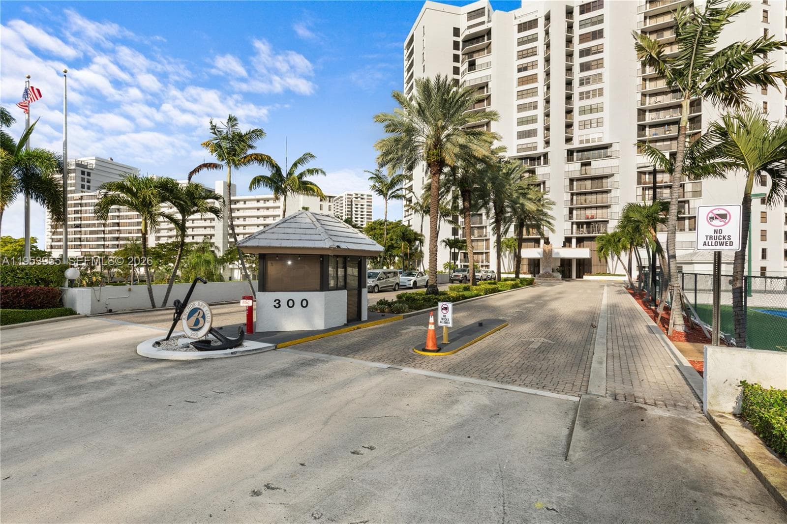 ANCHOR BAY CLUB · #417 in Hallandale Beach - Photo 38