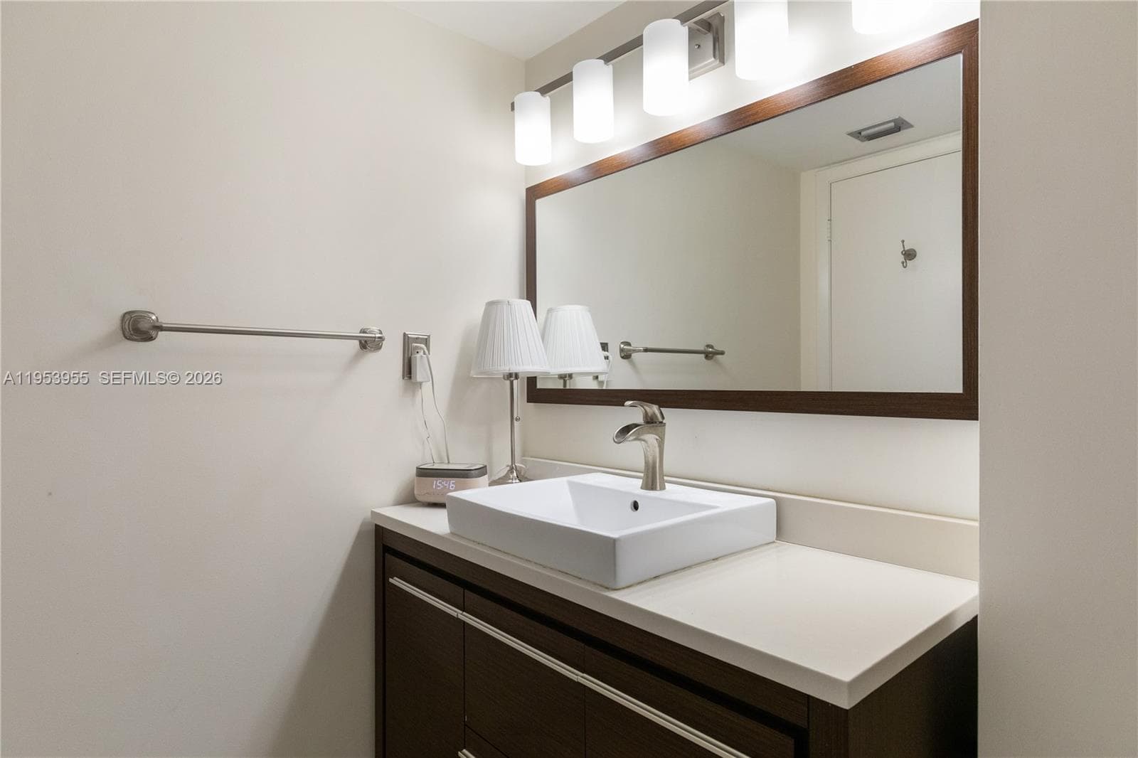 ANCHOR BAY CLUB · #417 in Hallandale Beach - Photo 11