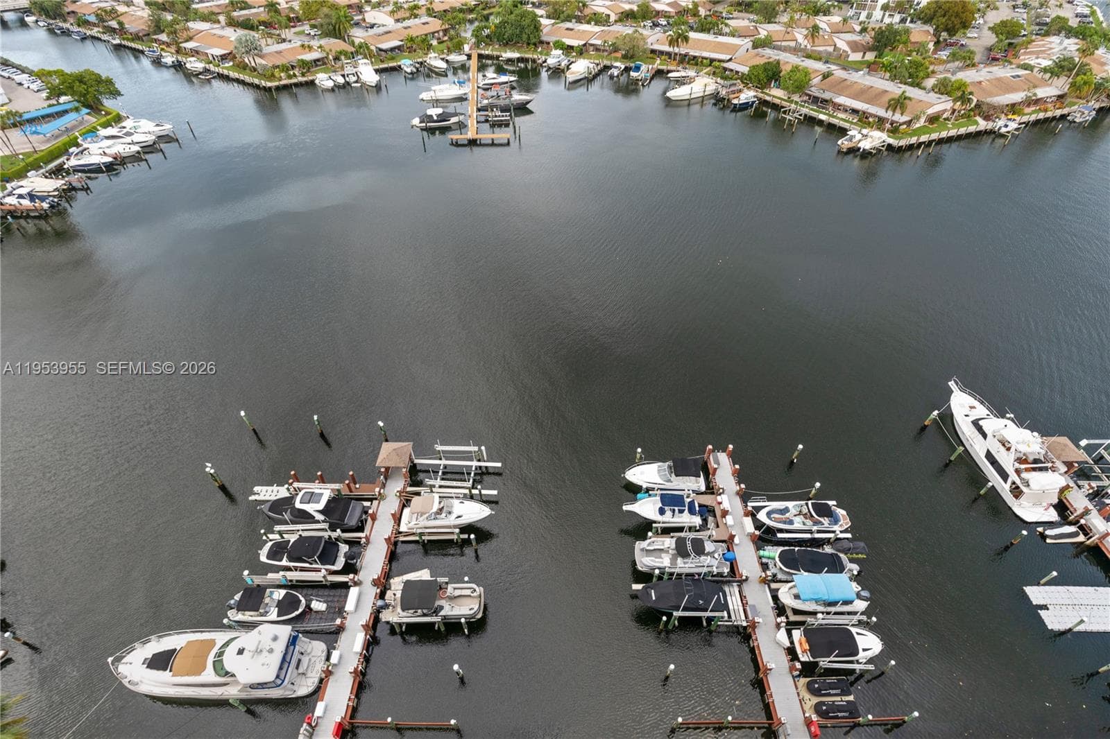 ANCHOR BAY CLUB · #417 in Hallandale Beach - Photo 35