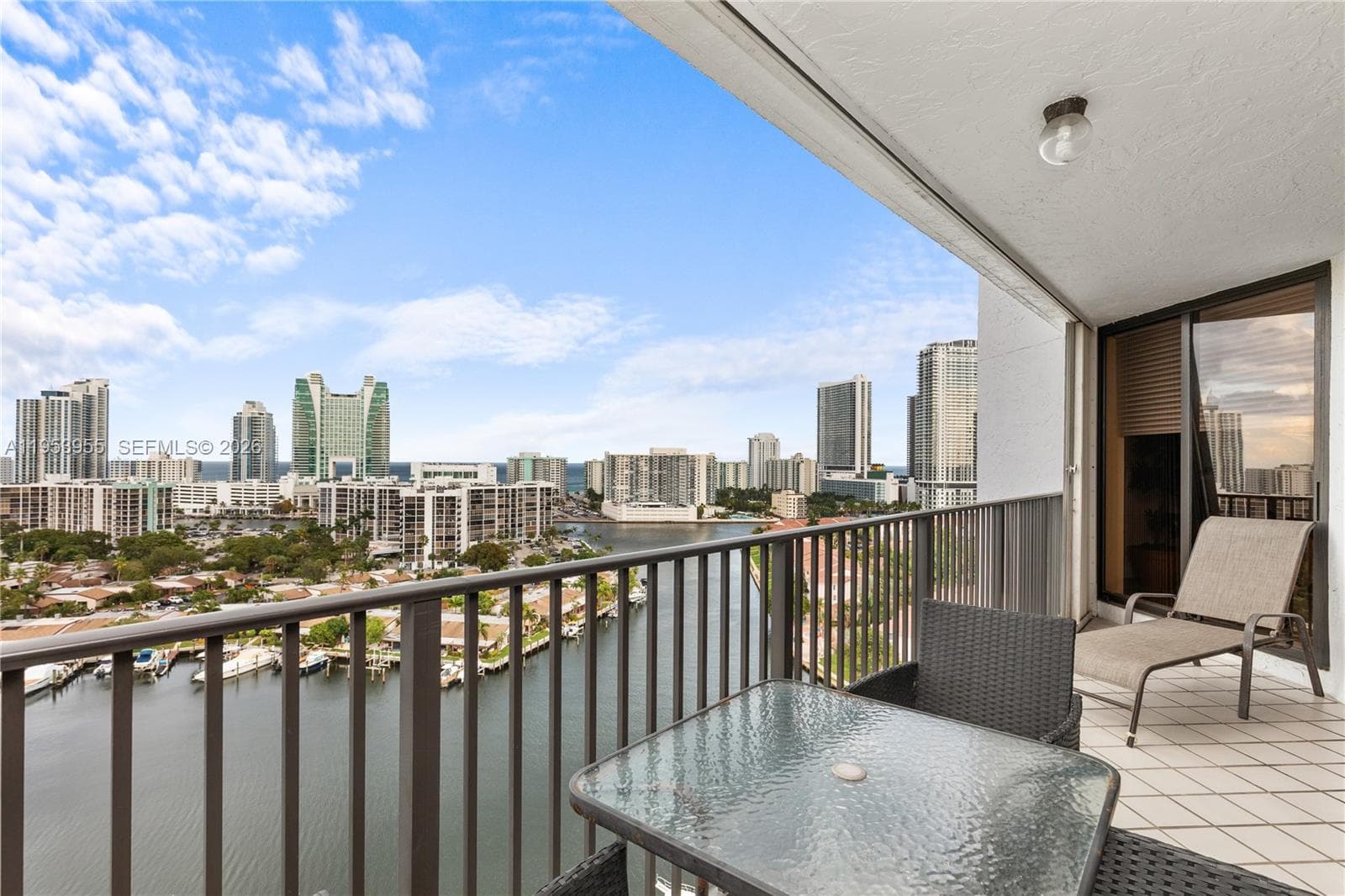 ANCHOR BAY CLUB · #417 in Hallandale Beach - Photo 31