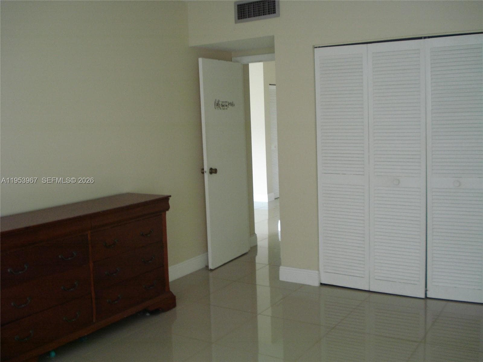 HEMISPHERE CONDO · #10P in Hallandale Beach - Photo 4