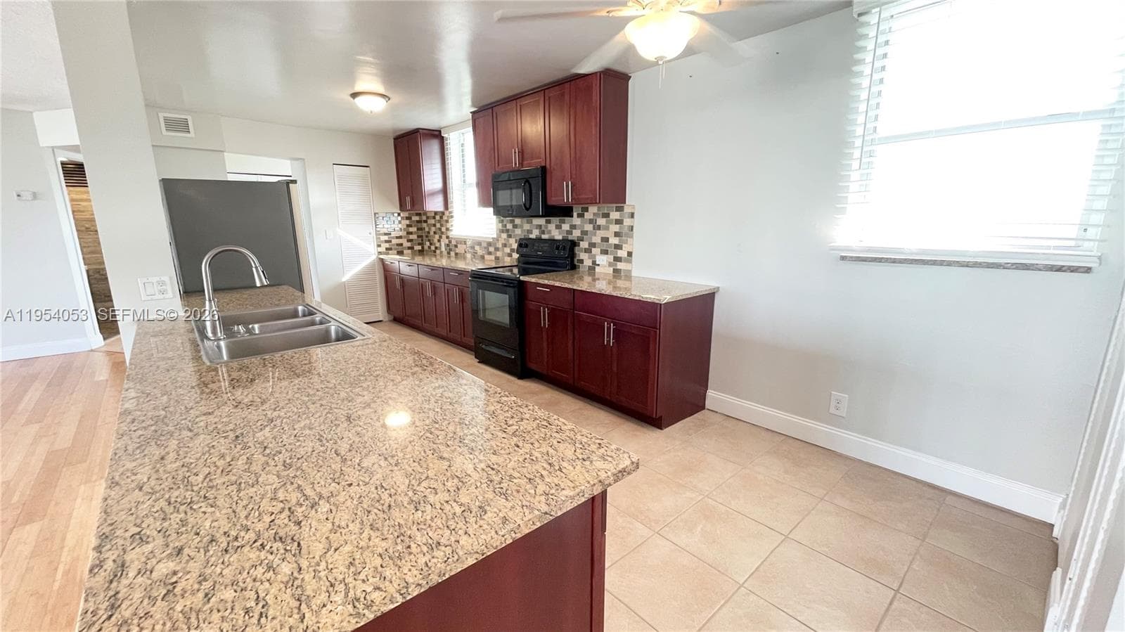 CORAL ISLE EAST CONDO · #602 in North Miami Beach - Photo 9